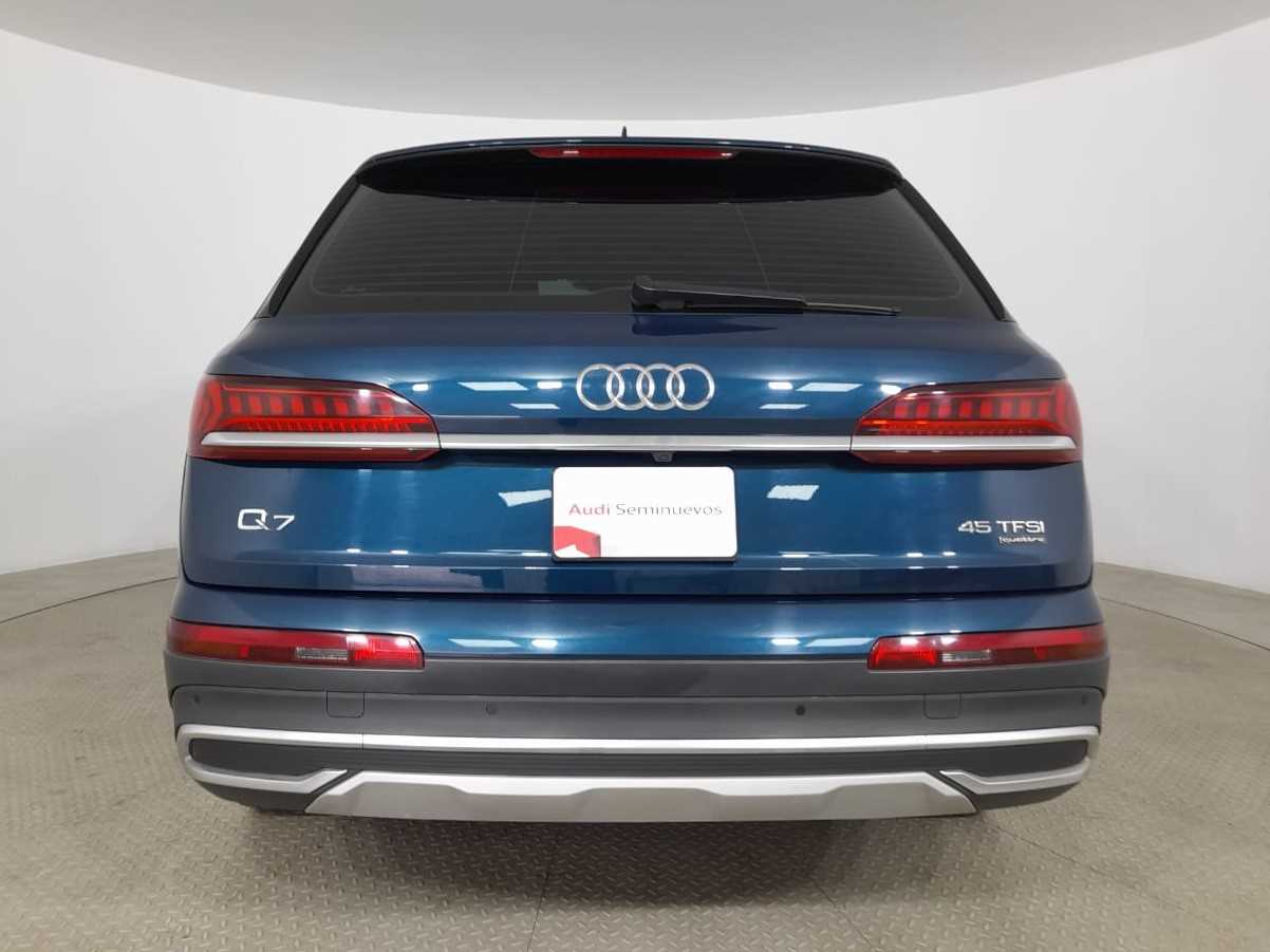 Audi Q7 2021