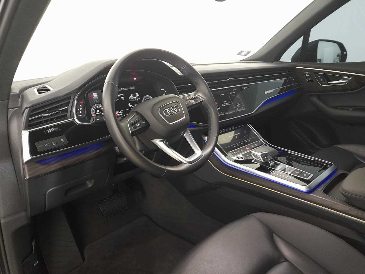 Audi Q7 2021