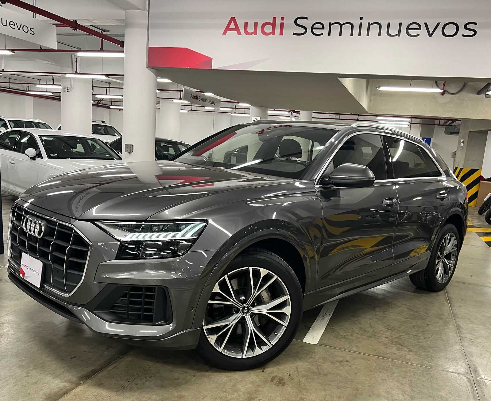 Audi Q8 2021