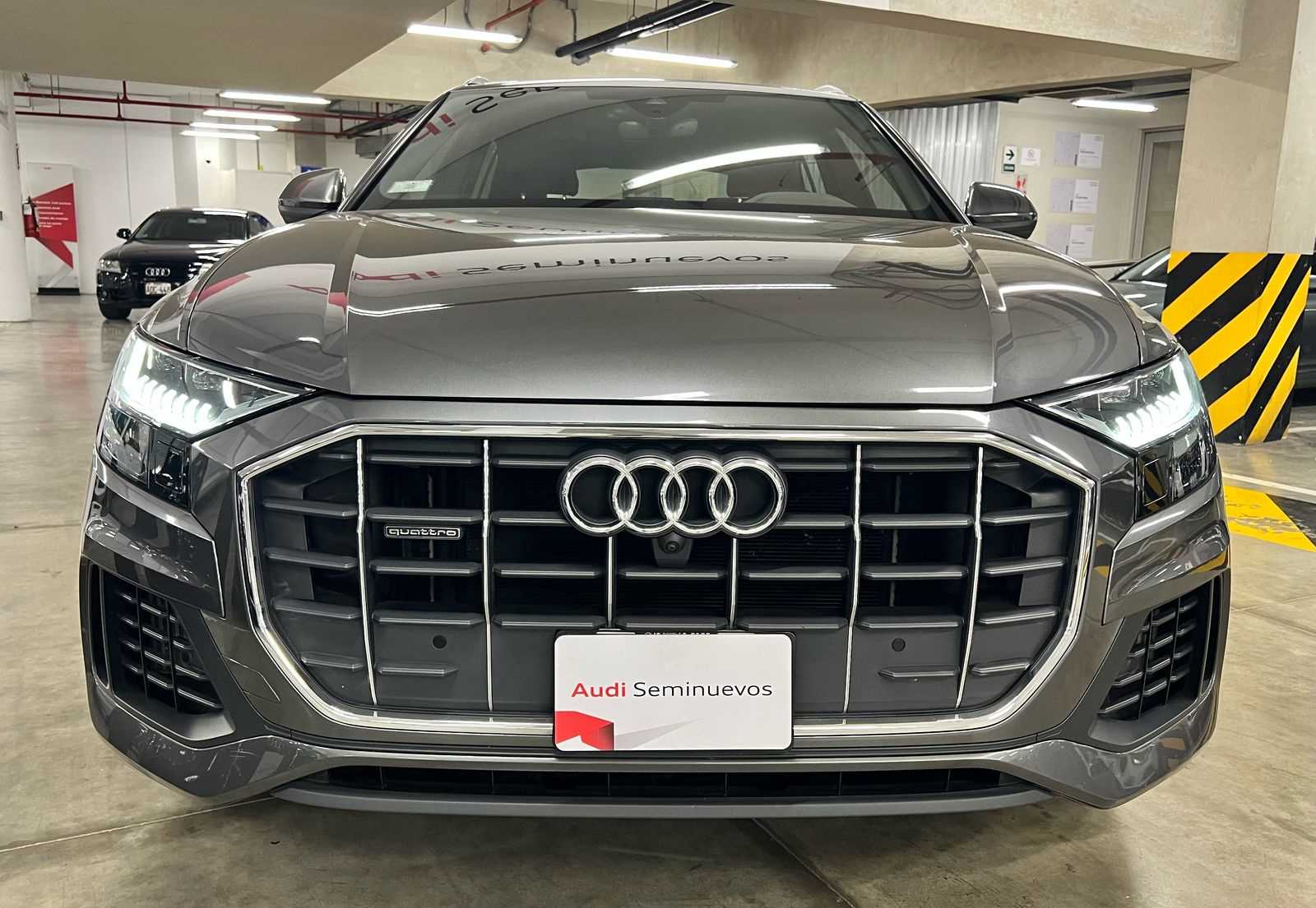 Audi Q8 2021
