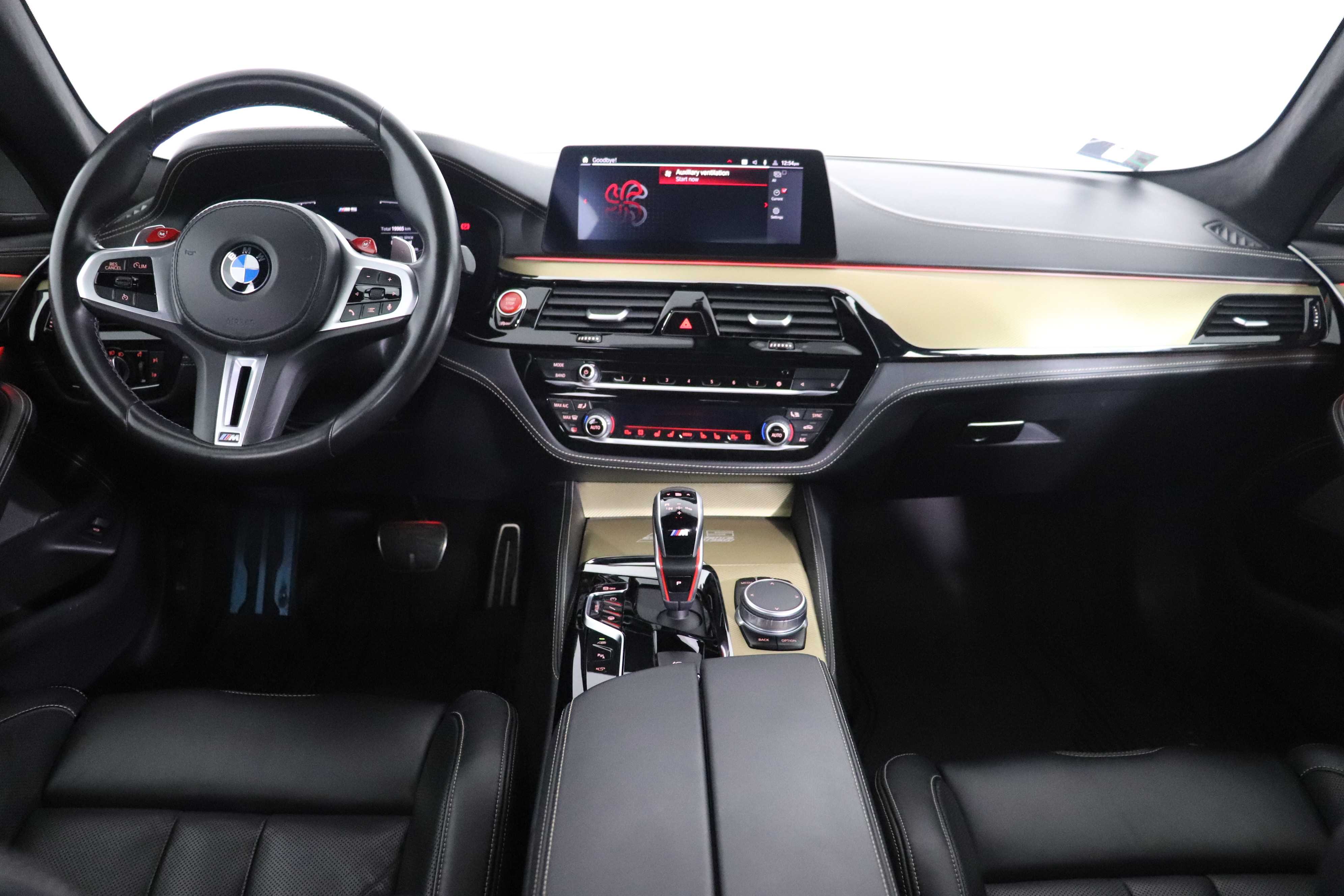 BMW M5 2020
