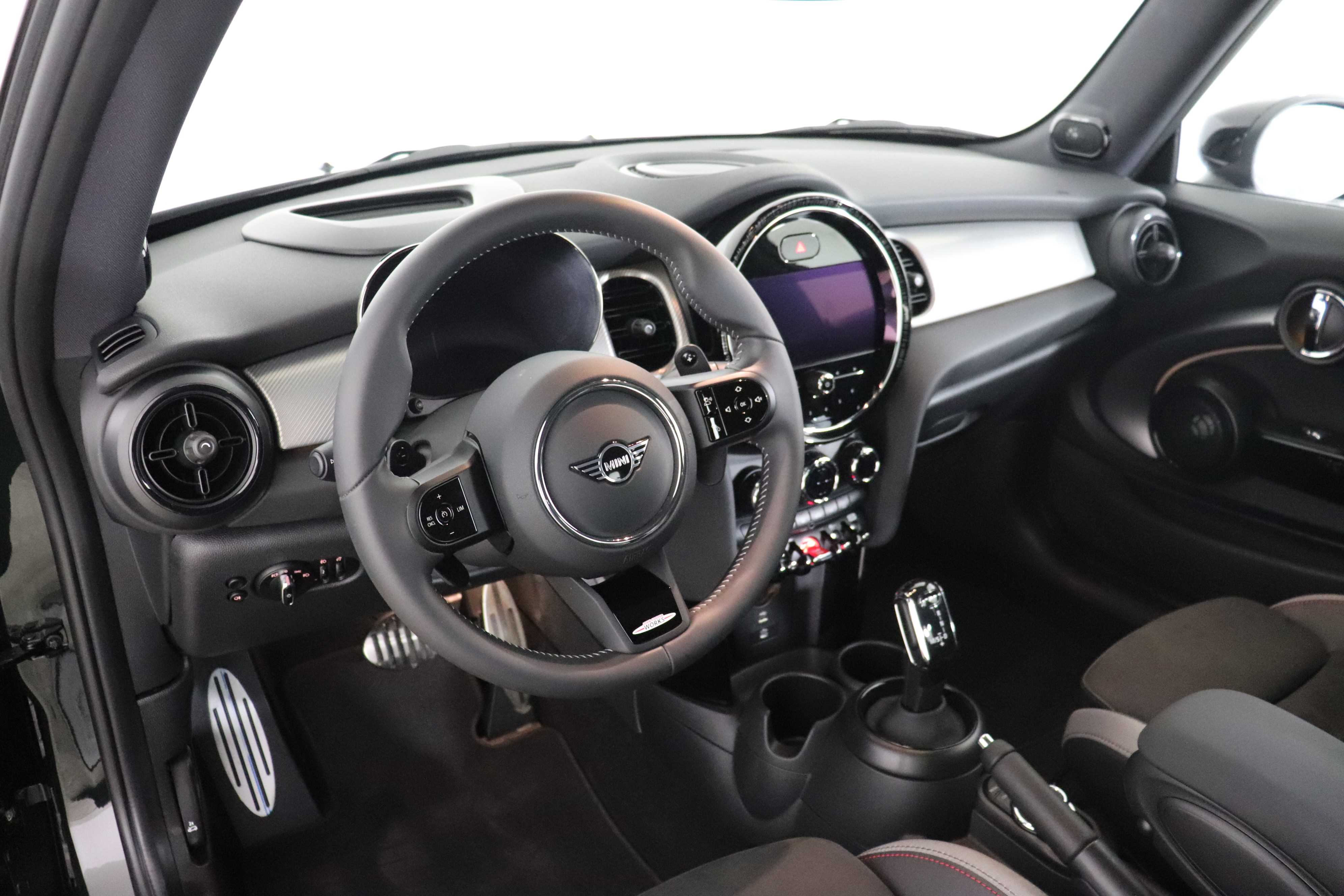 Mini Cooper 2024