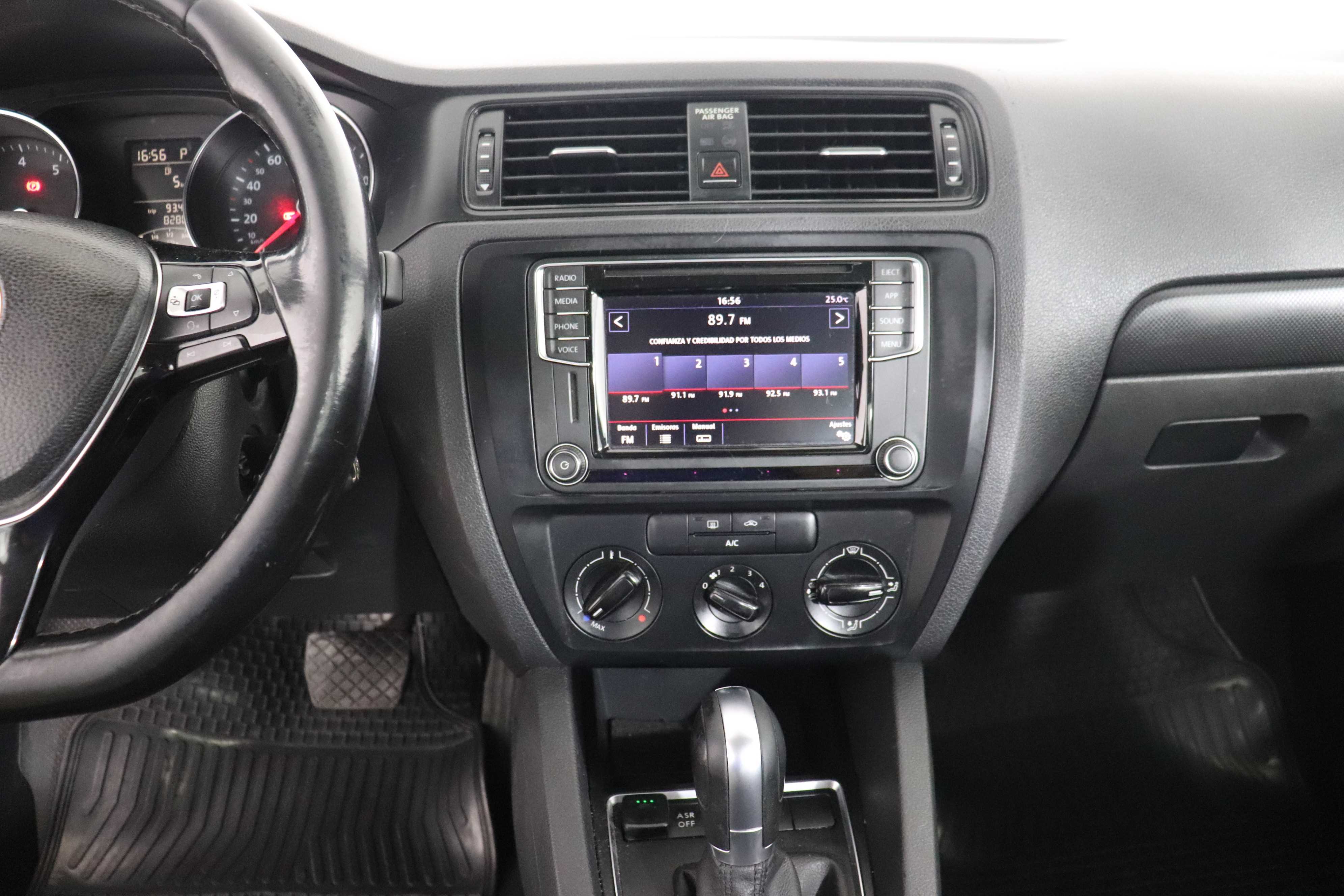 Volkswagen Jetta 2018