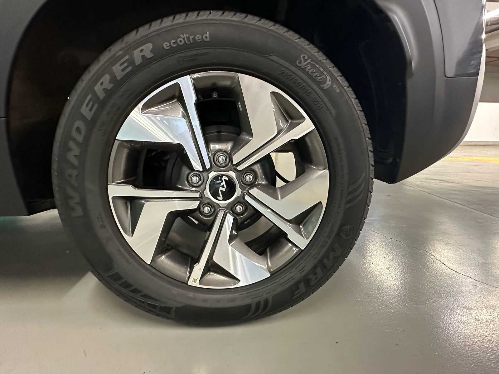 Kia New Sonet 2023
