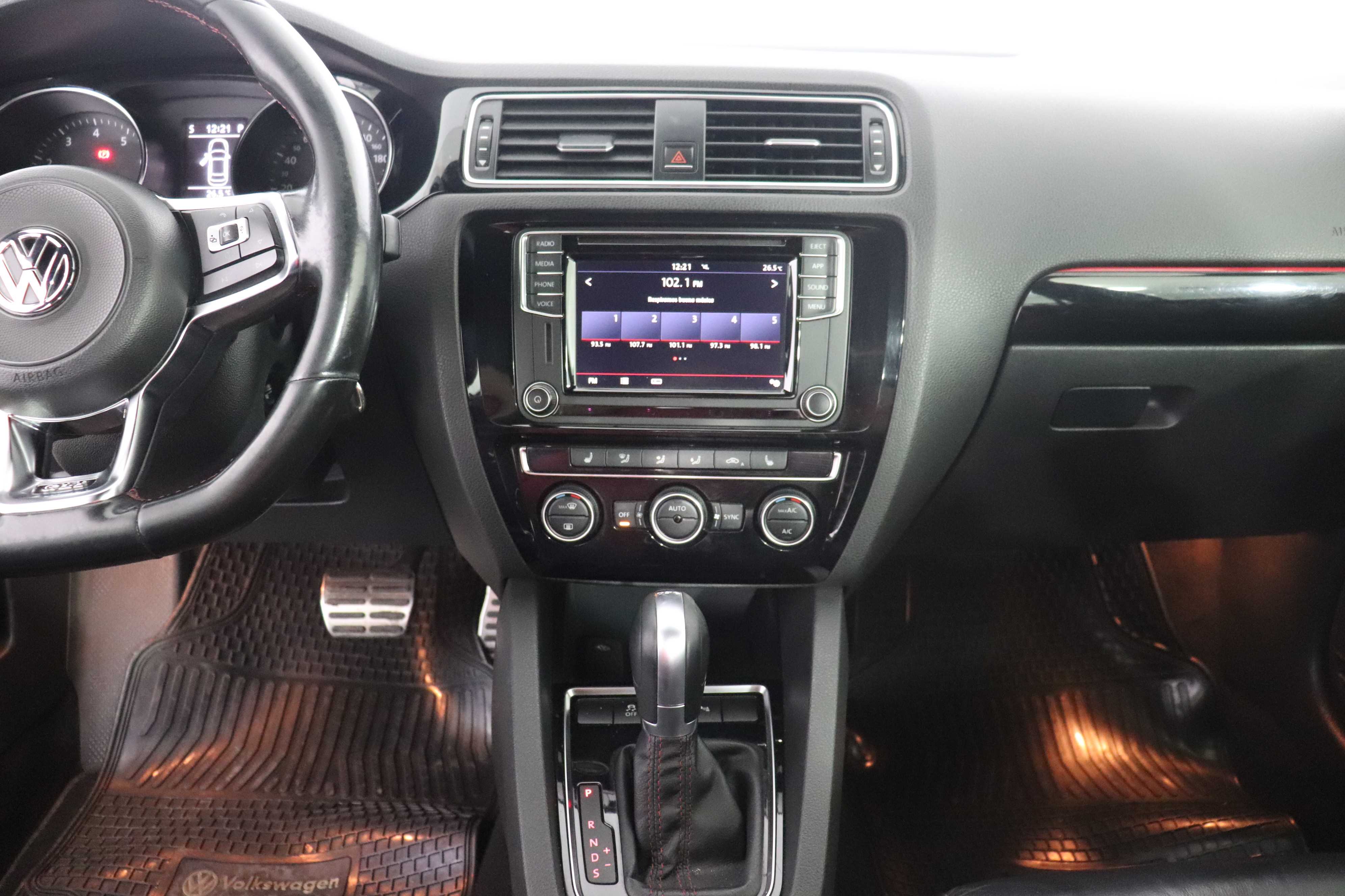 Volkswagen Jetta 2018