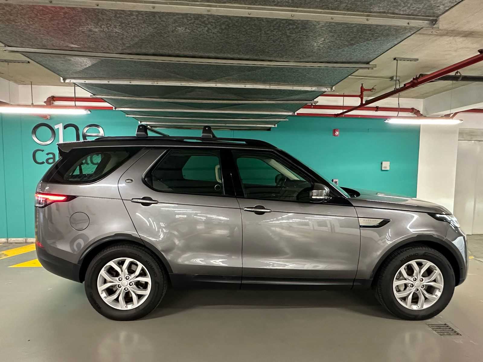 Land Rover Discovery 2019