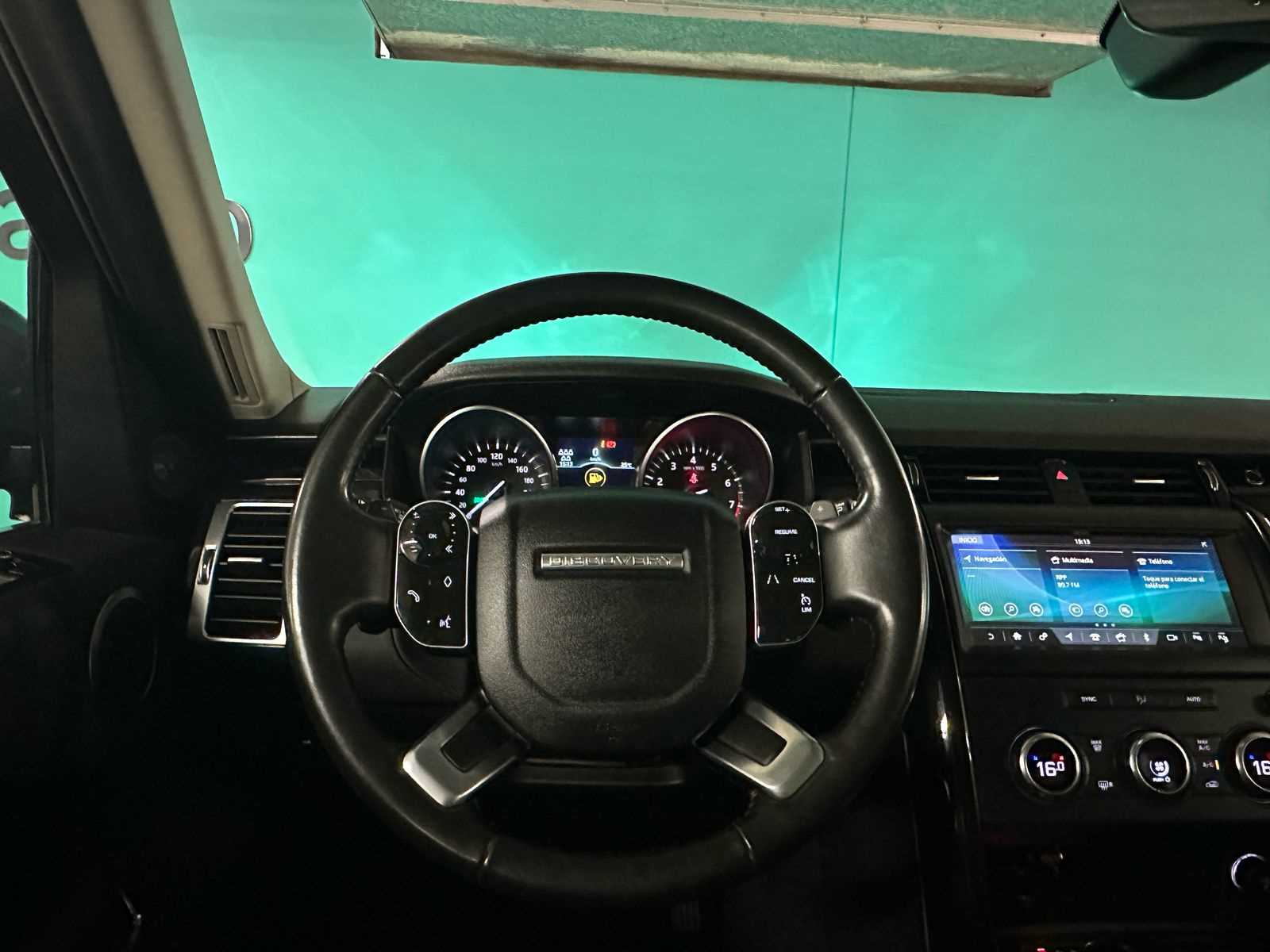 Land Rover Discovery 2019