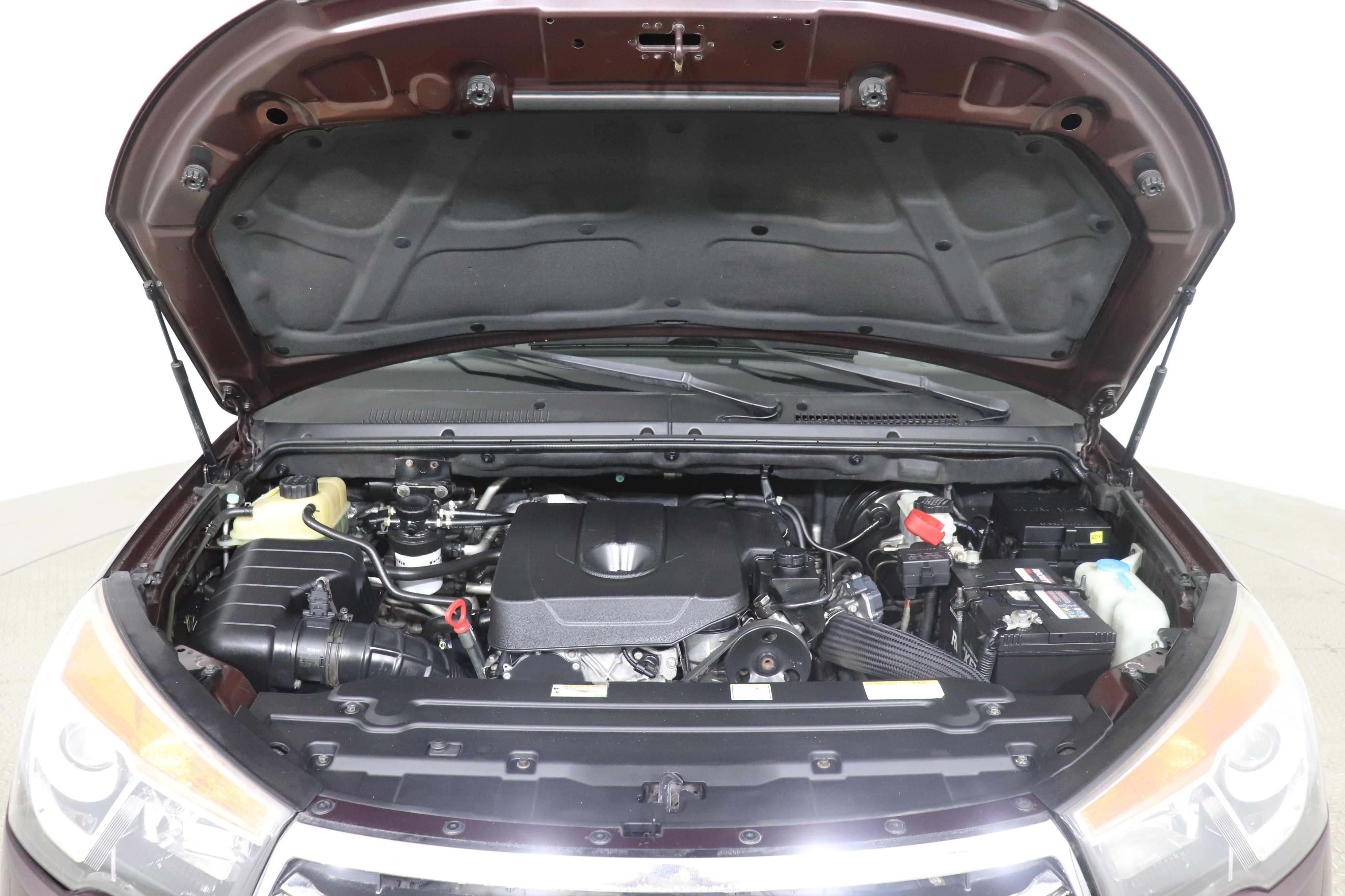 Ssangyong Rodius 2014