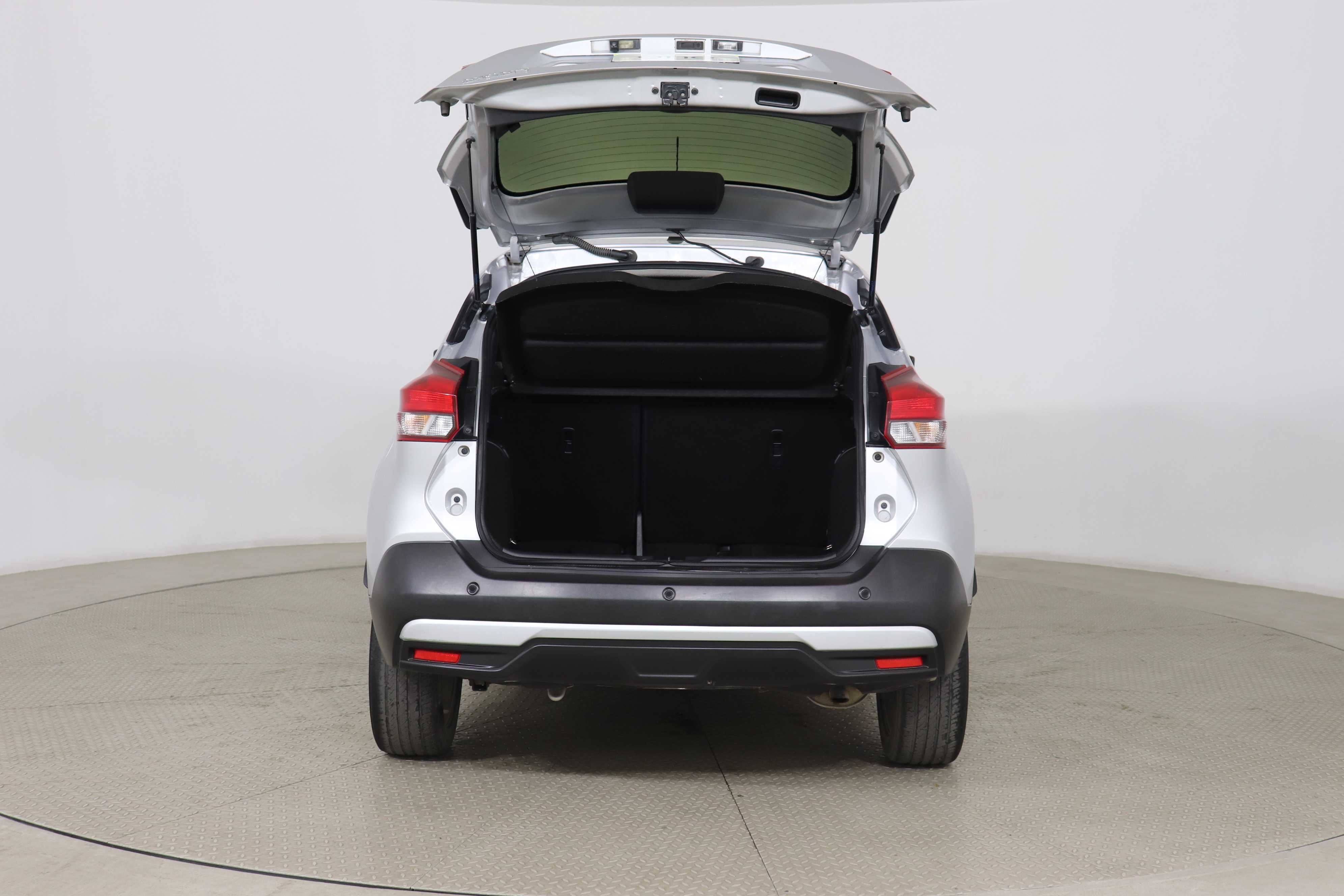 Nissan Kicks 2021