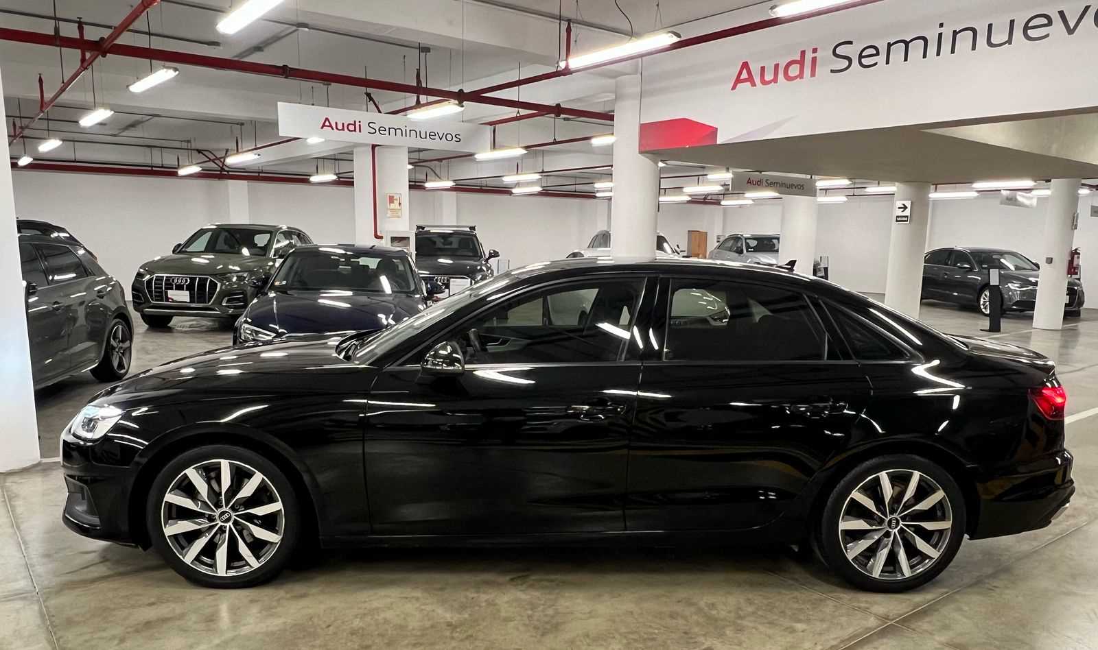 Audi A4 2021