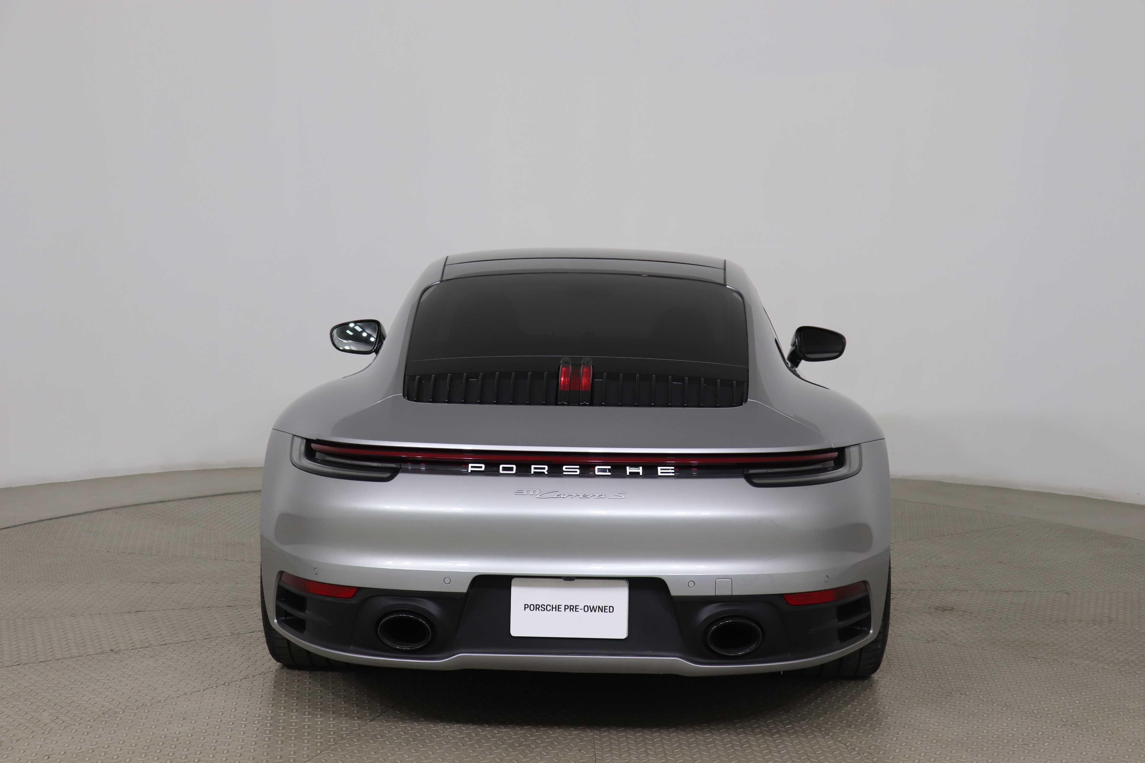 Porsche 911 Carrera 2023