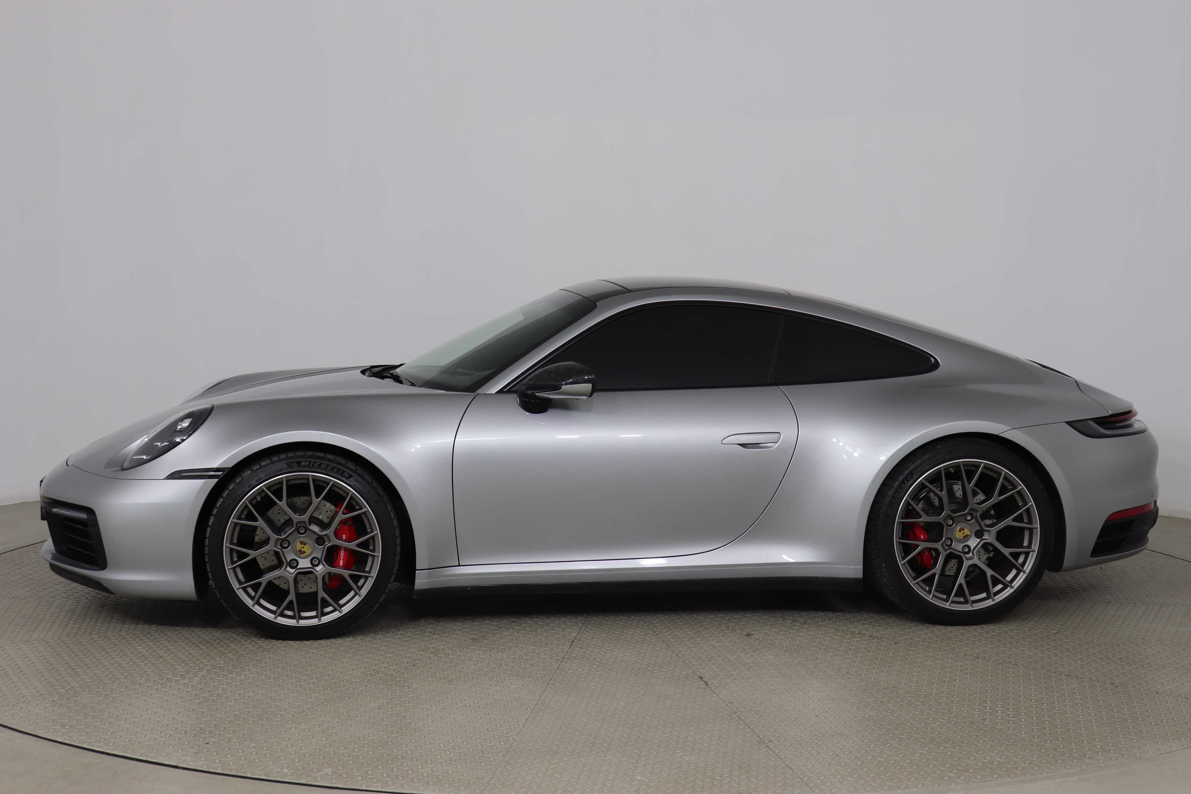 Porsche 911 Carrera 2023