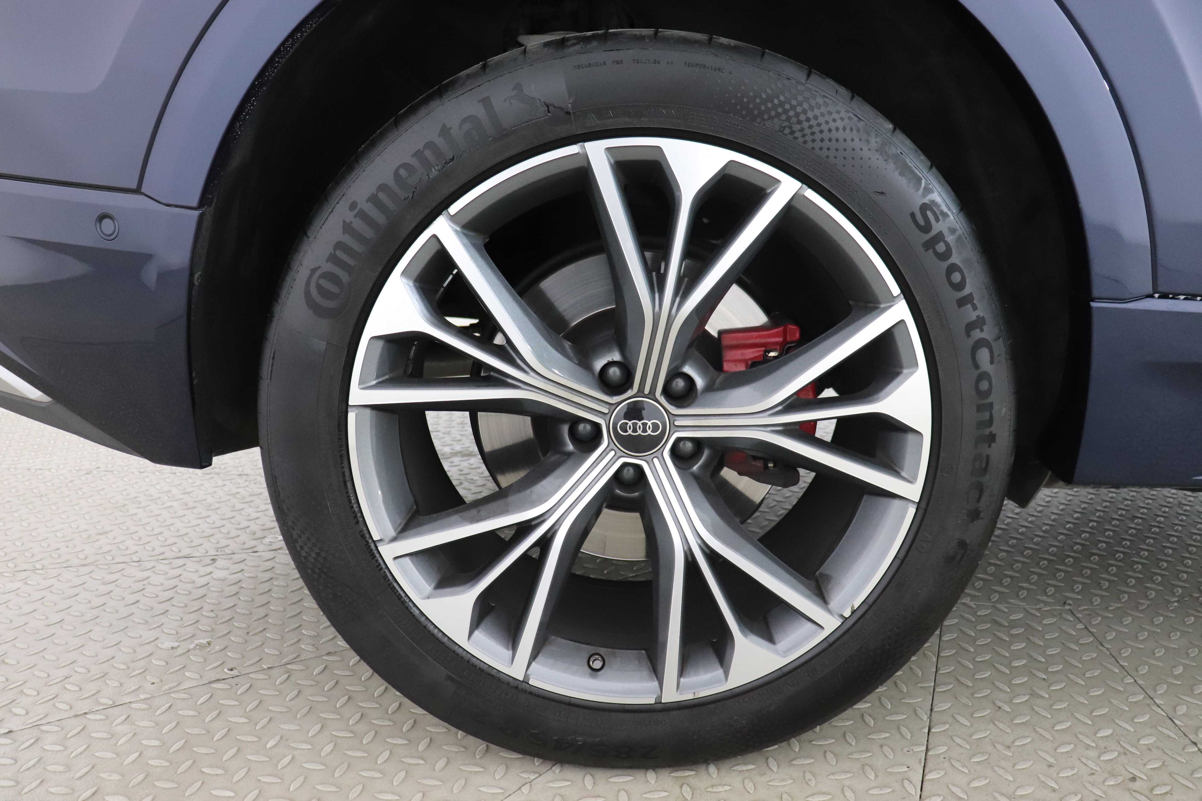Audi Q8 2023