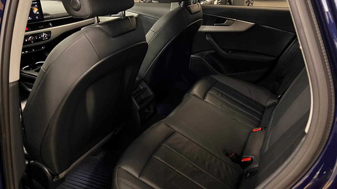 Audi A4 2021