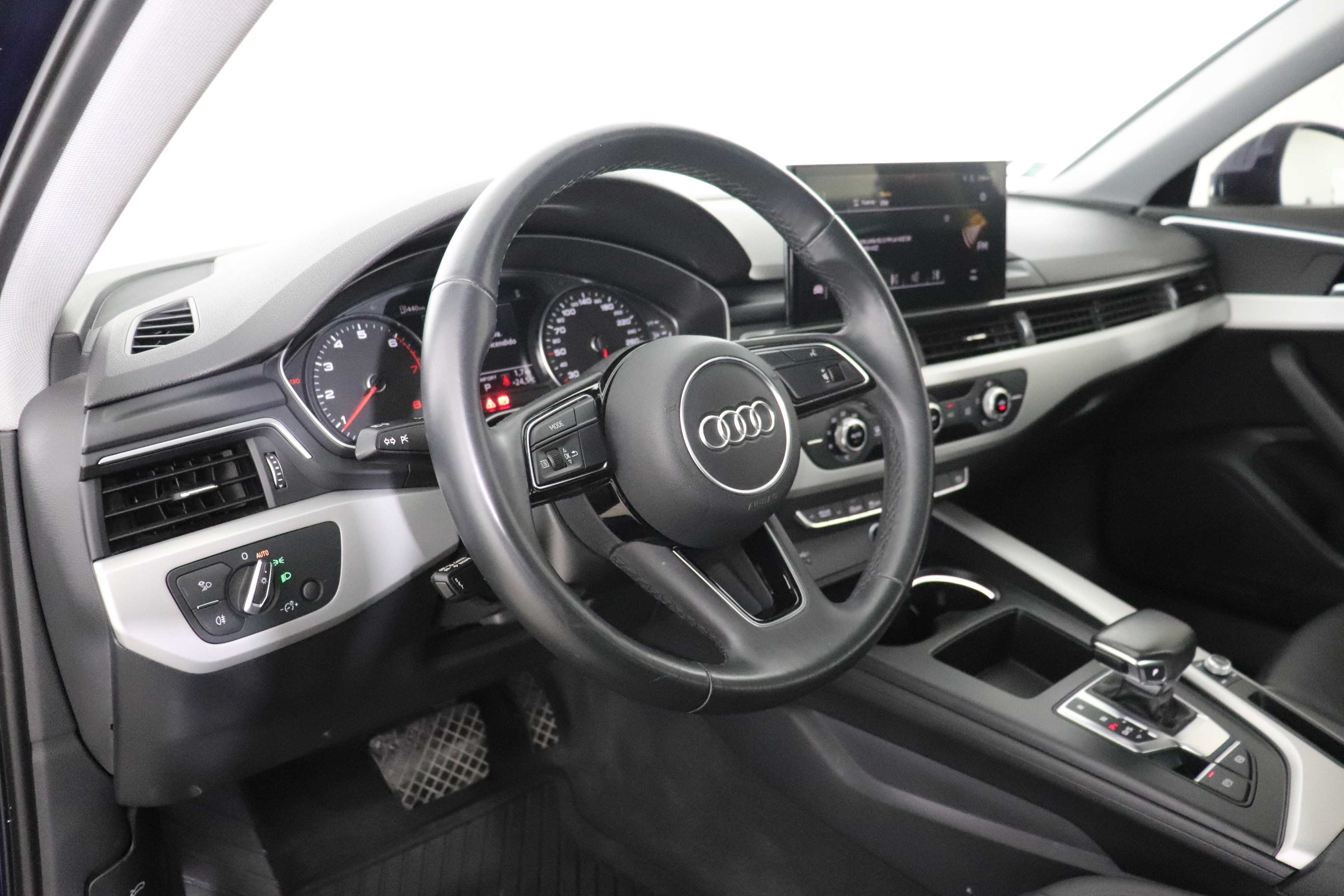 Audi A4 2021