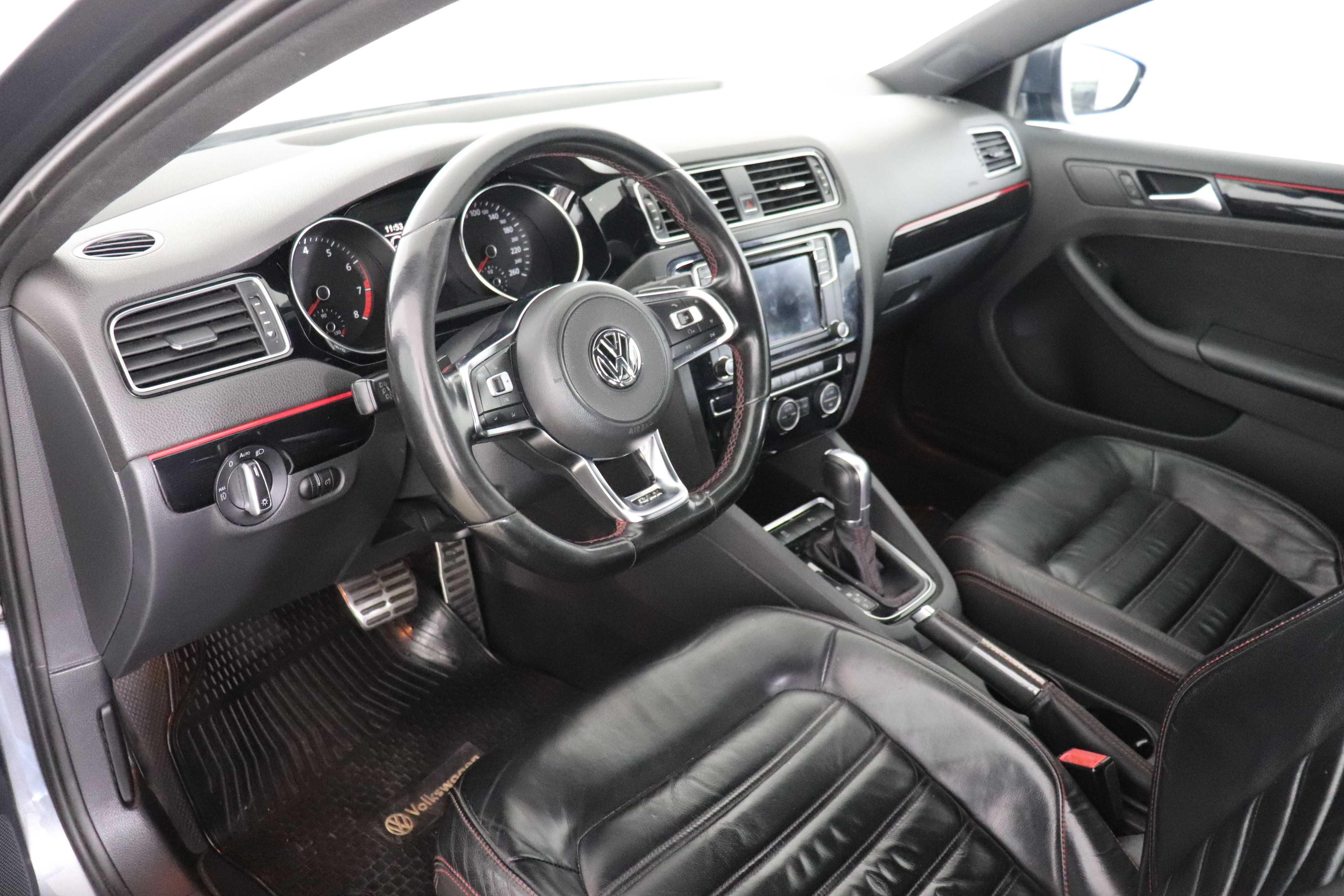 Volkswagen Jetta 2018