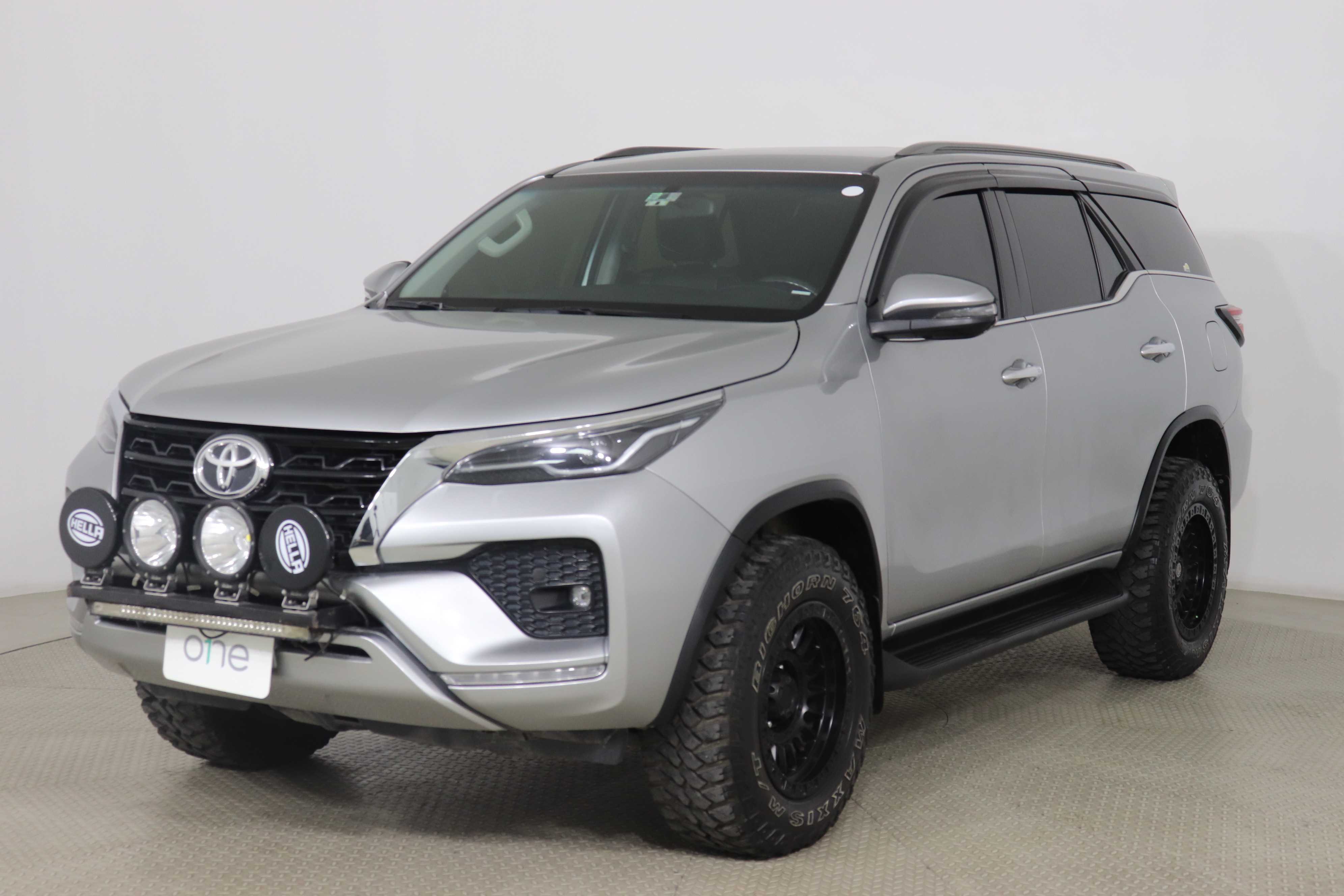 Toyota Fortuner 2023