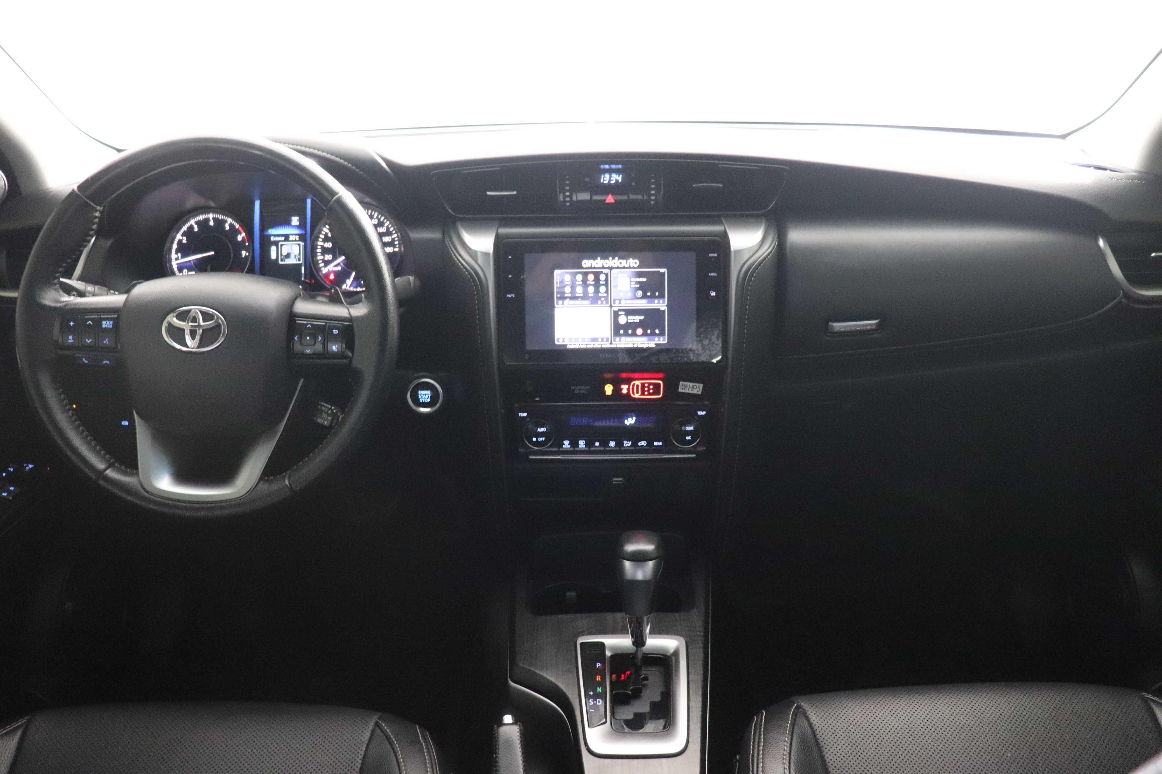 Toyota Fortuner 2023