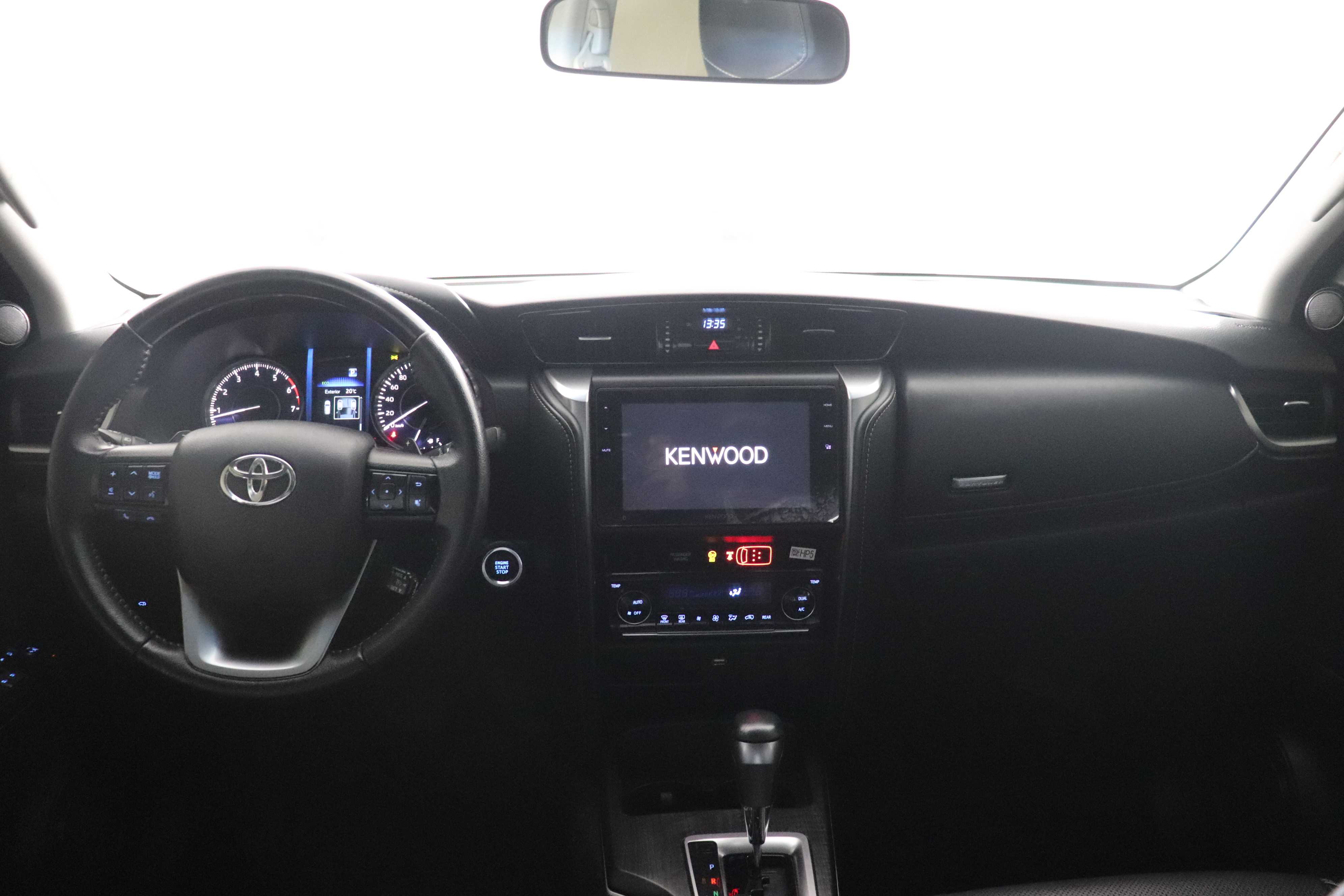 Toyota Fortuner 2023