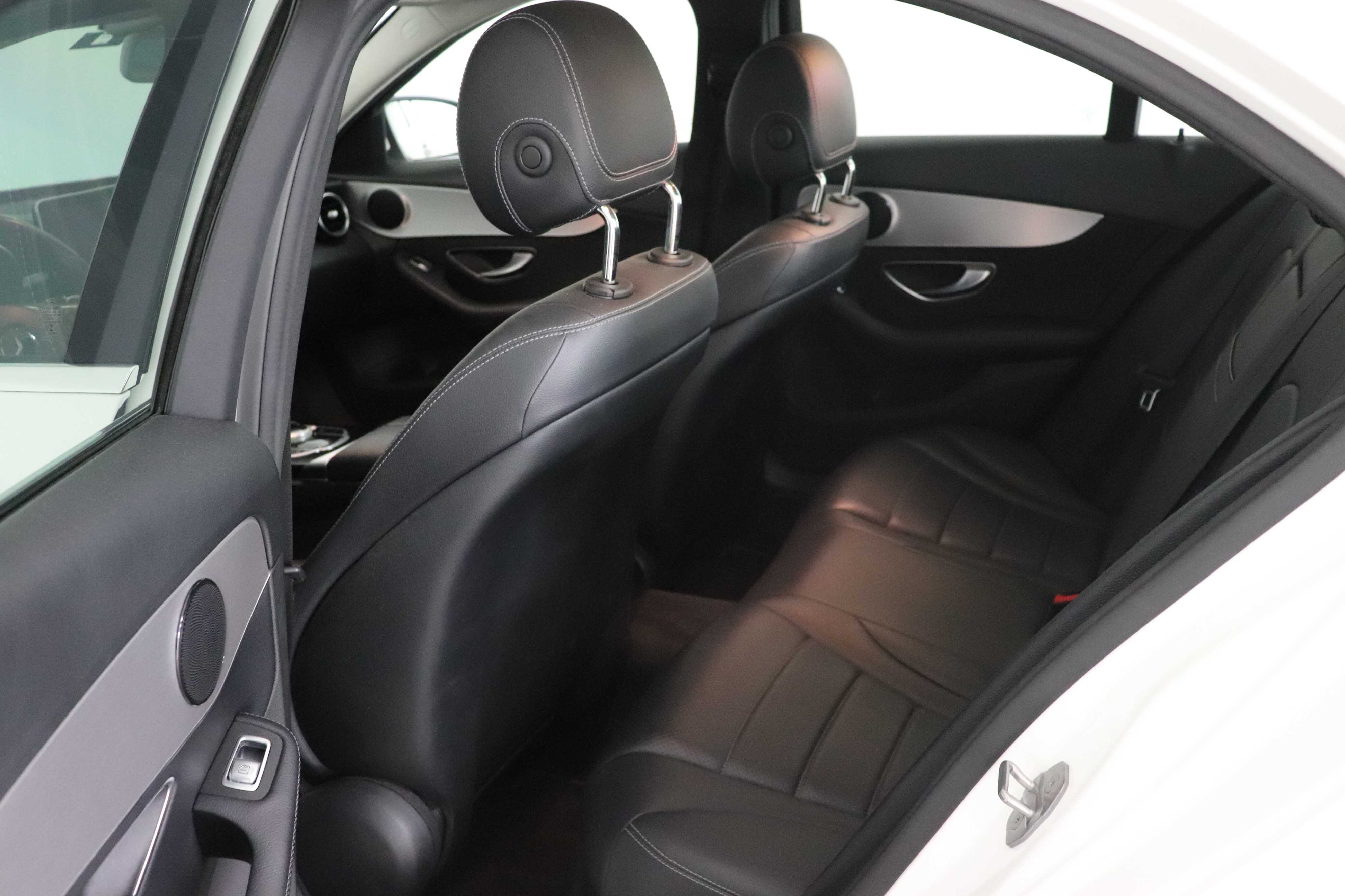 Mercedes-Benz C-200 2018