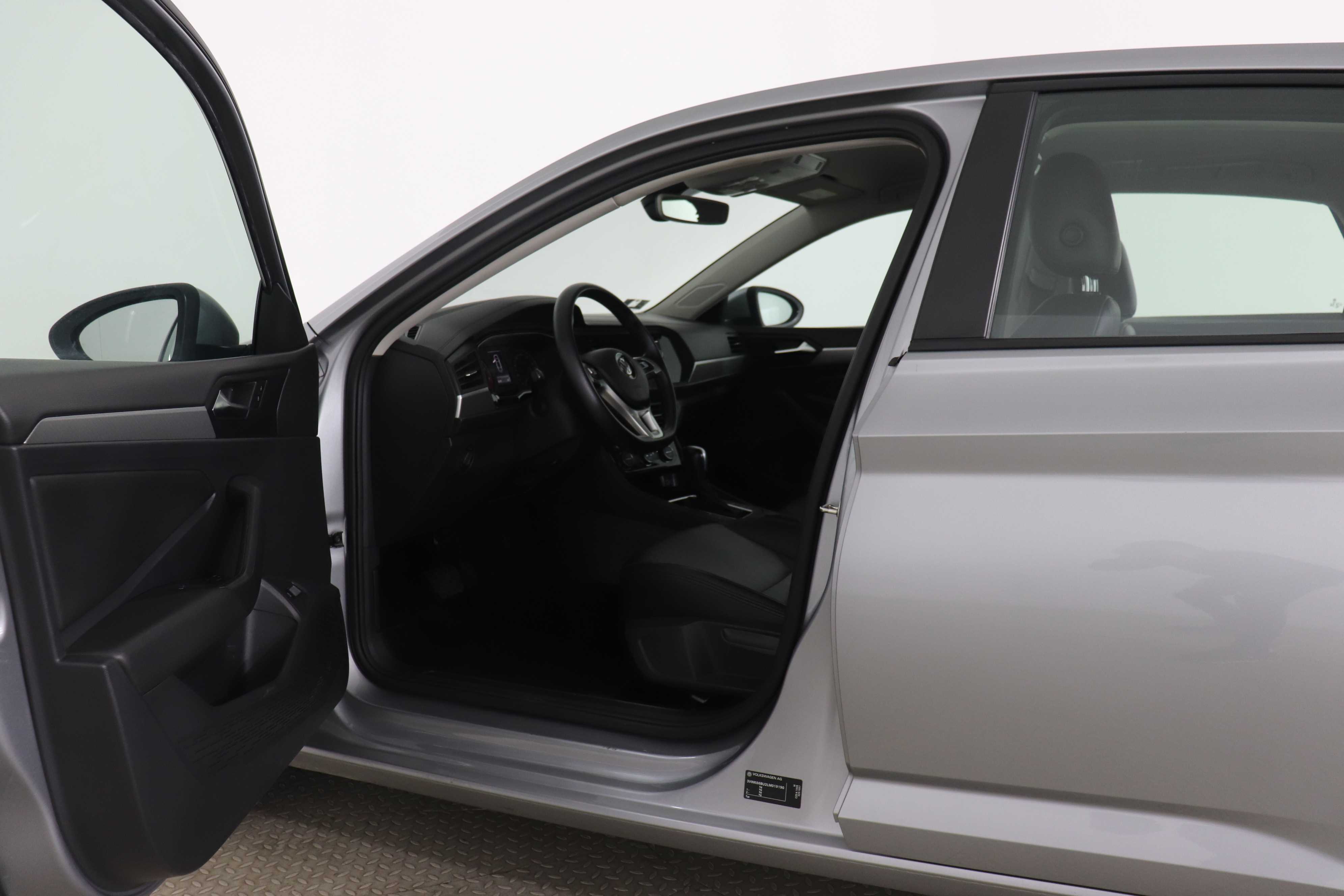 Volkswagen Jetta 2020