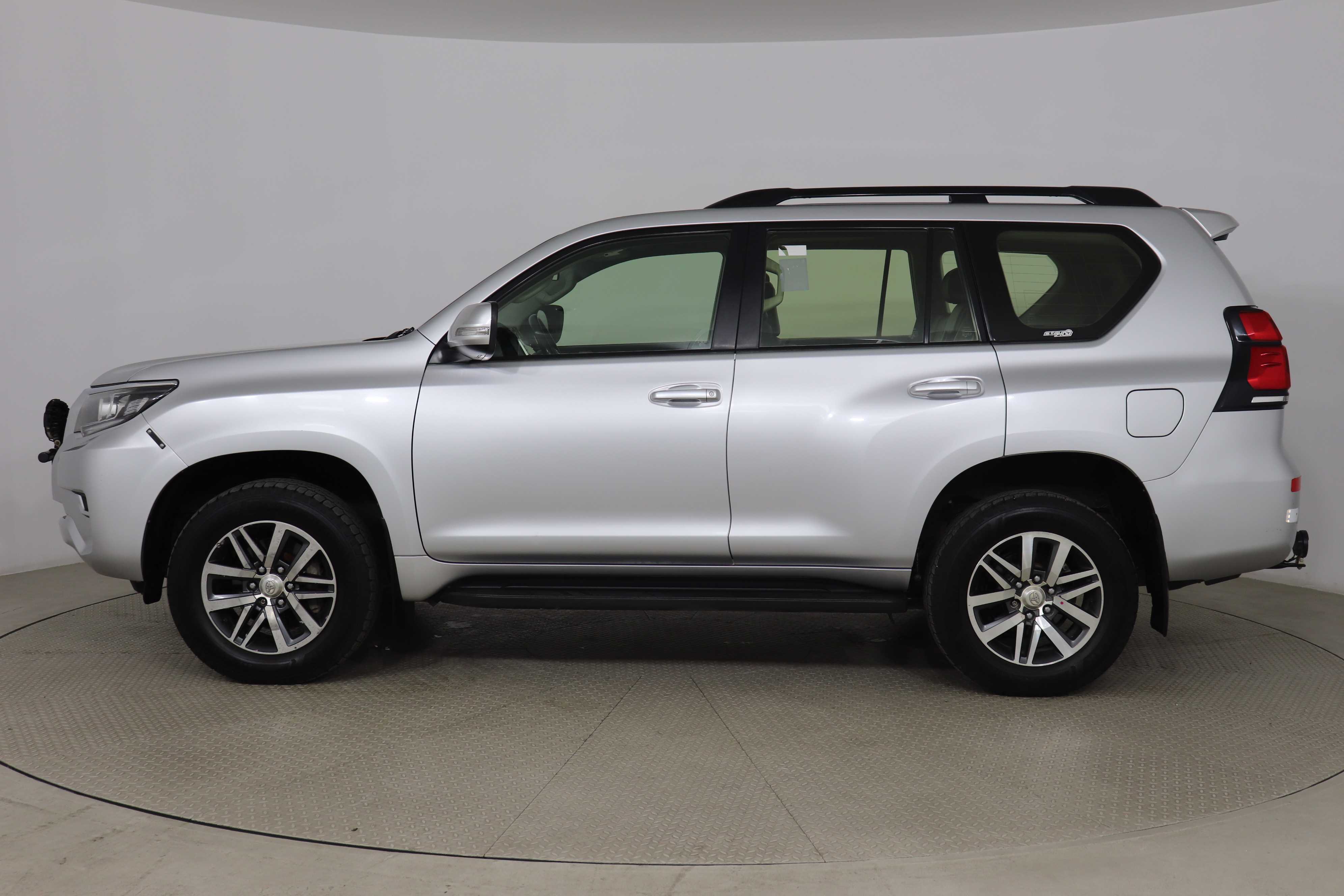 Toyota Land Cruiser Prado 2022
