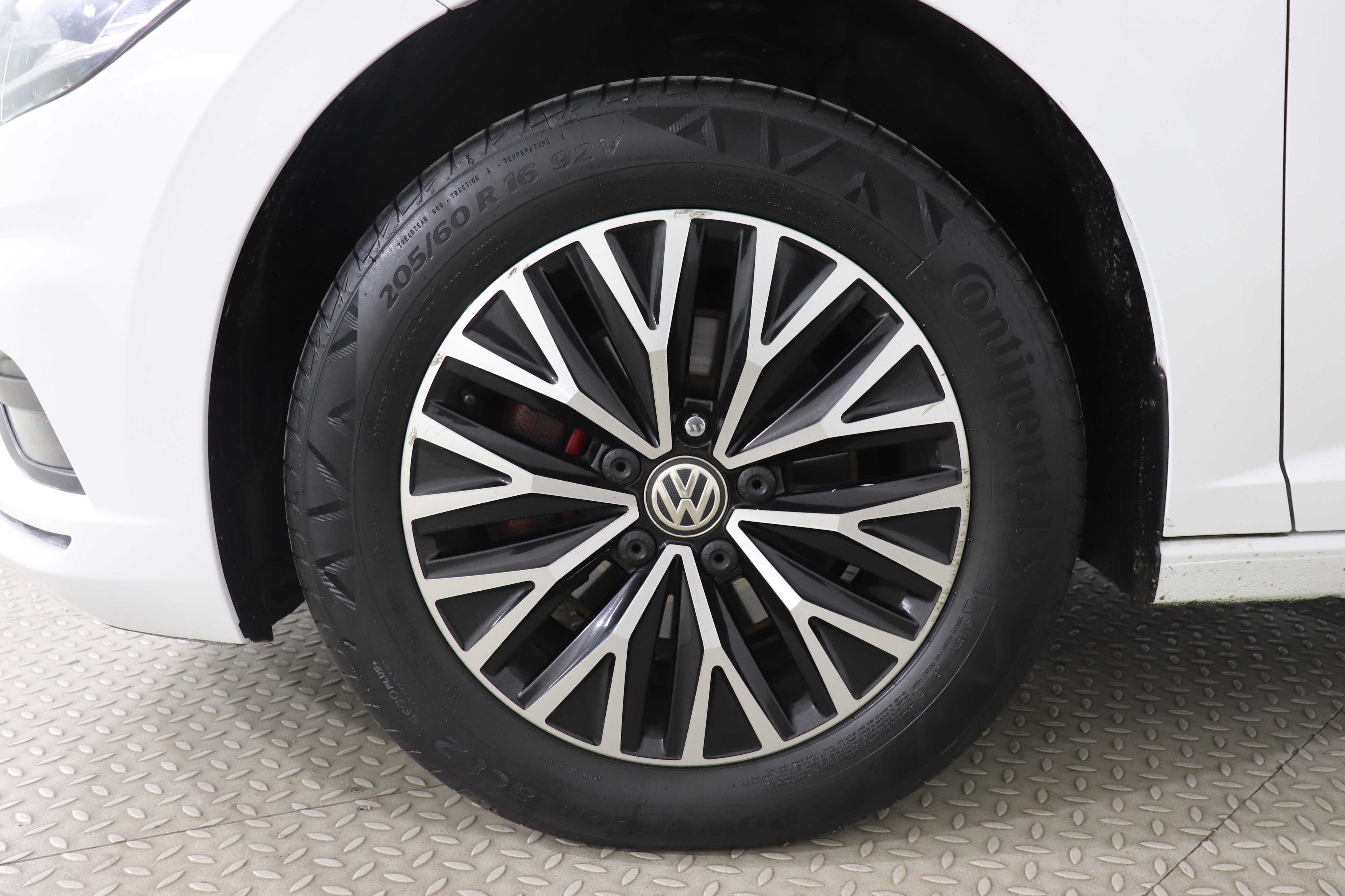 Volkswagen Jetta 2019