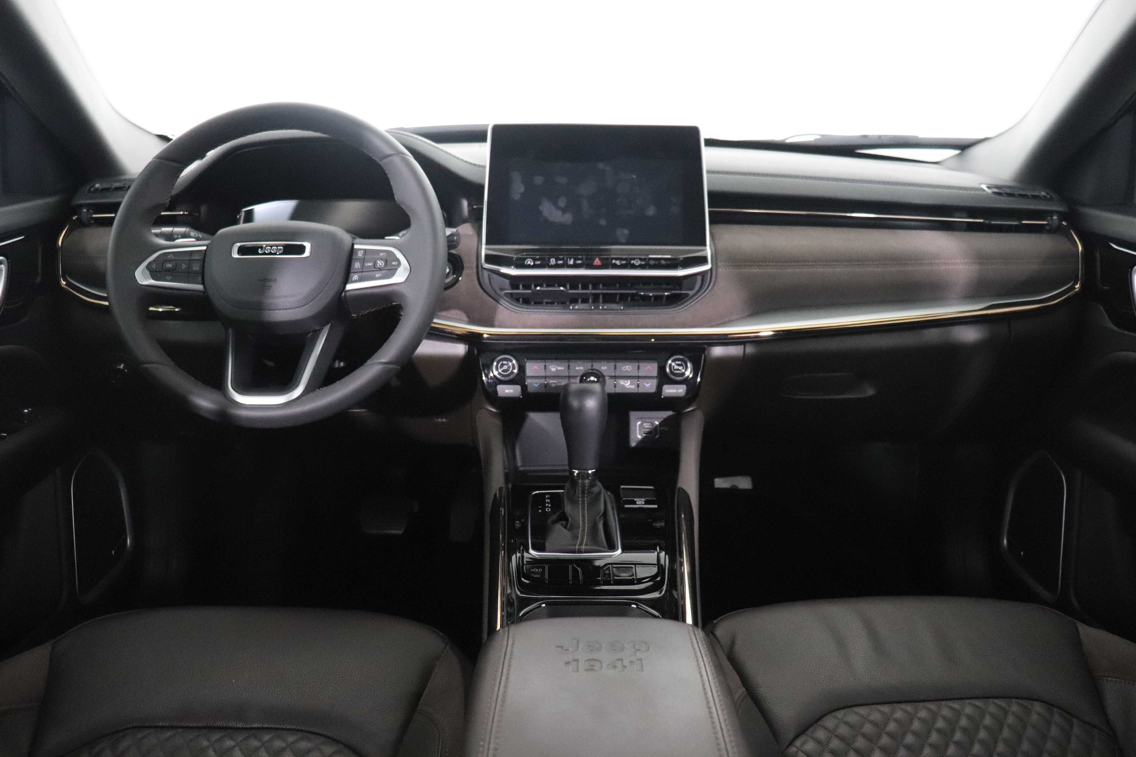 Jeep Commander 2023