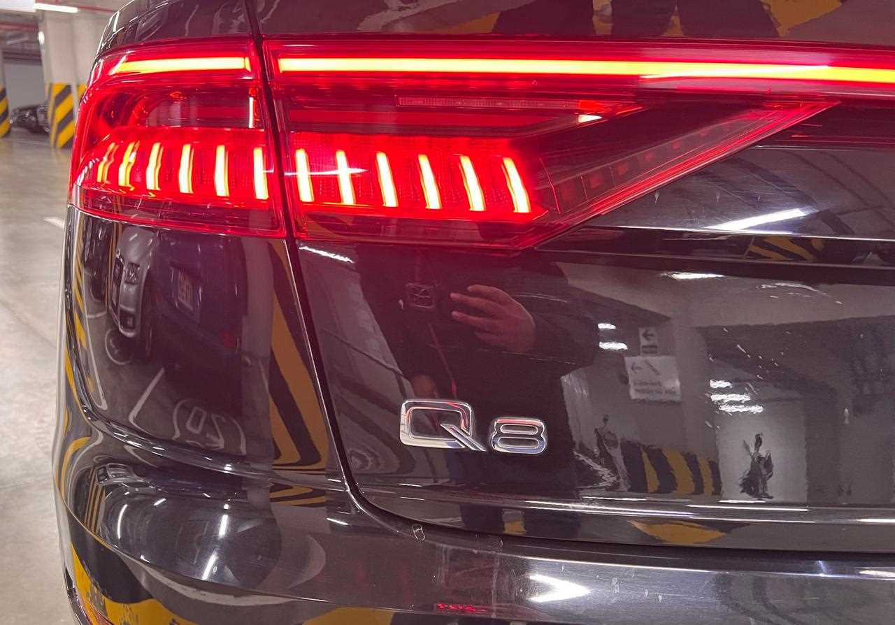 Audi Q8 2023