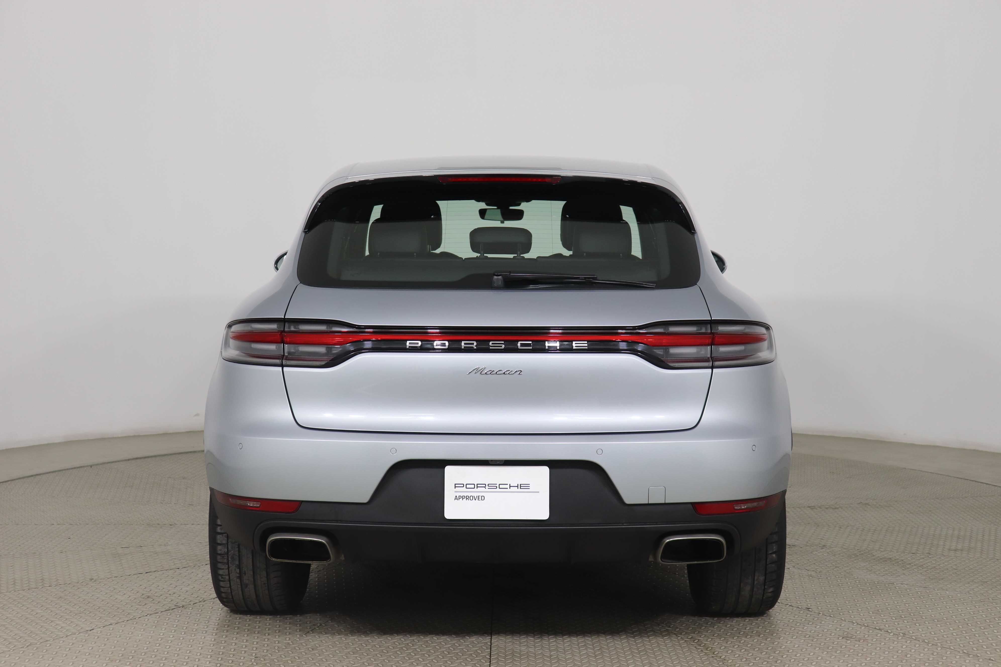Porsche Macan 2021
