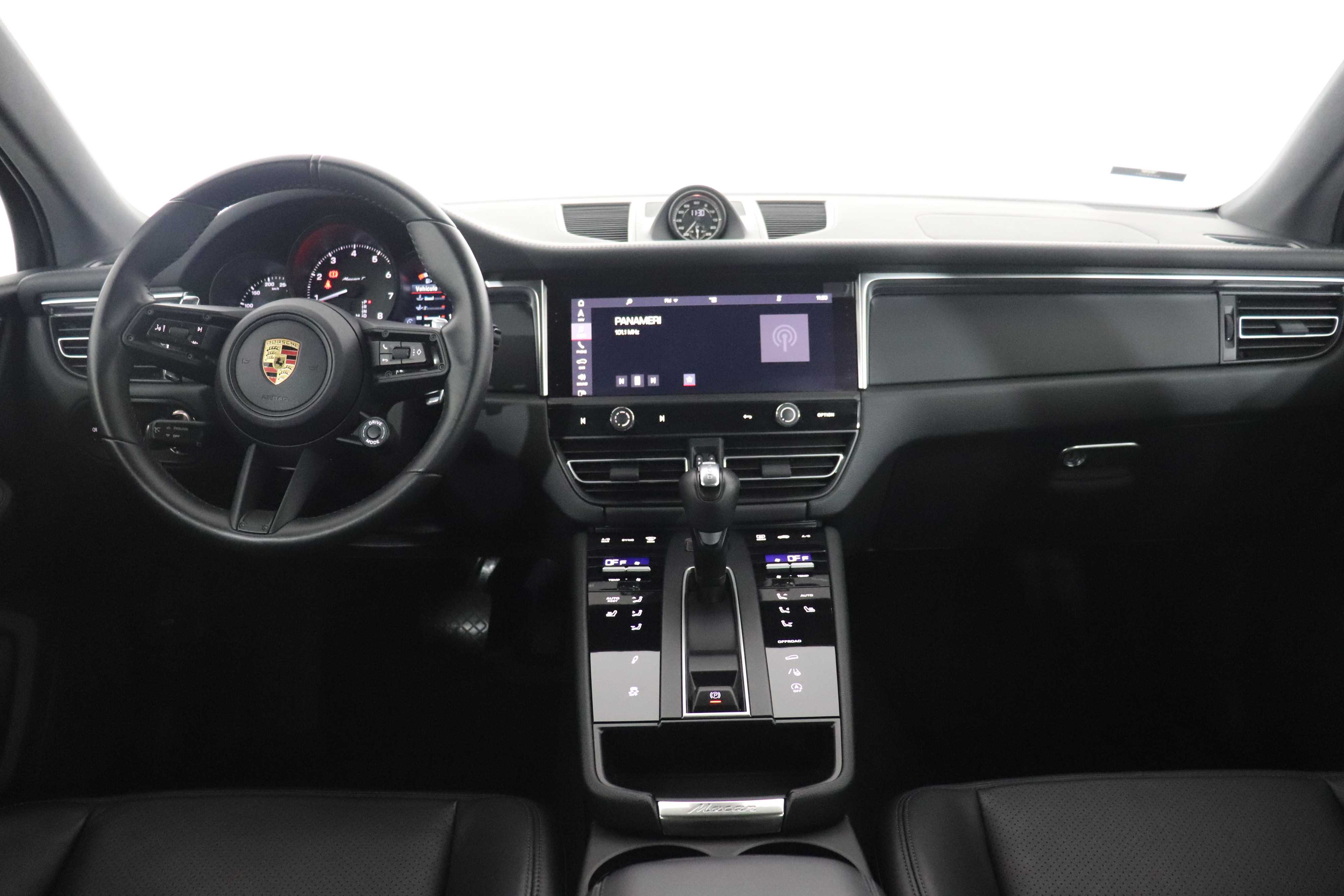Porsche Macan 2024