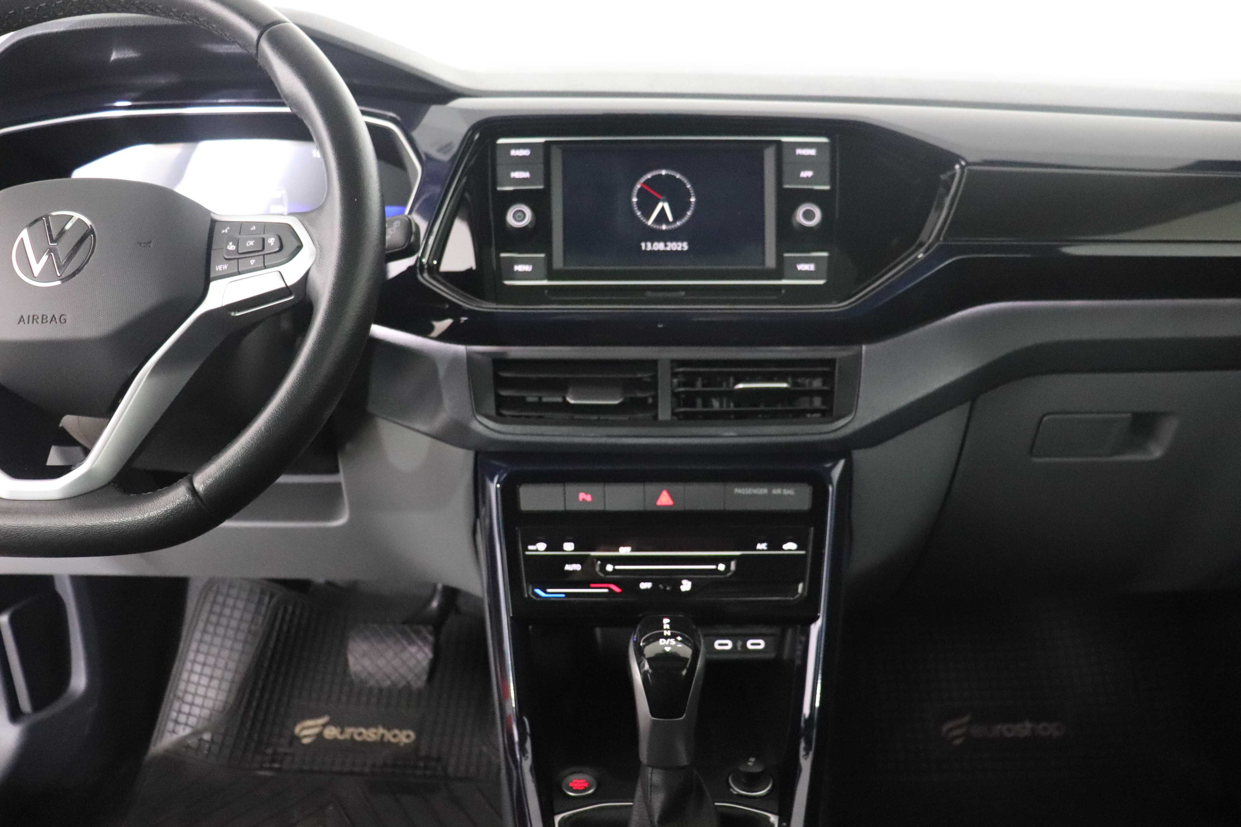 Volkswagen T-Cross 2023