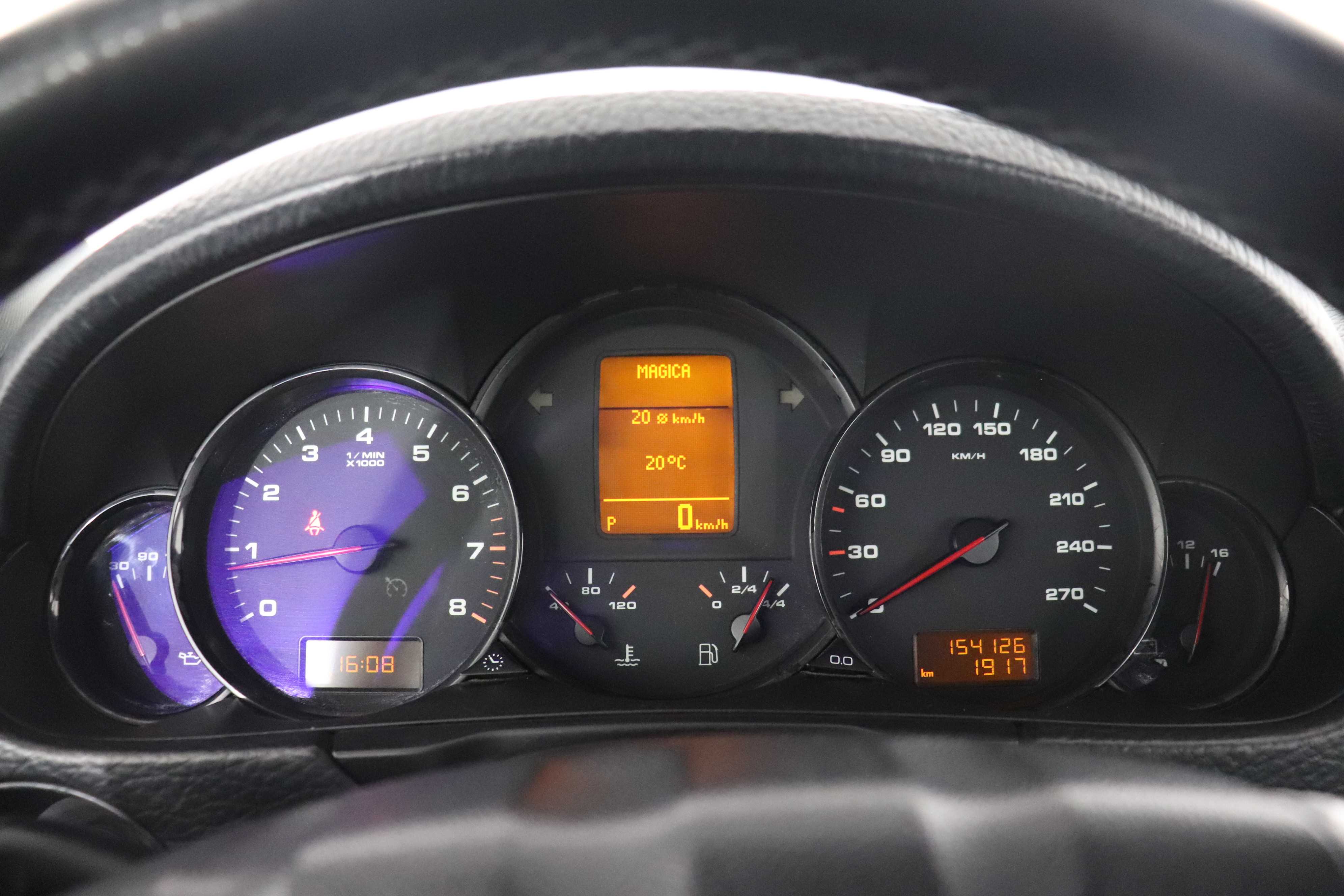 Porsche Cayenne 2005