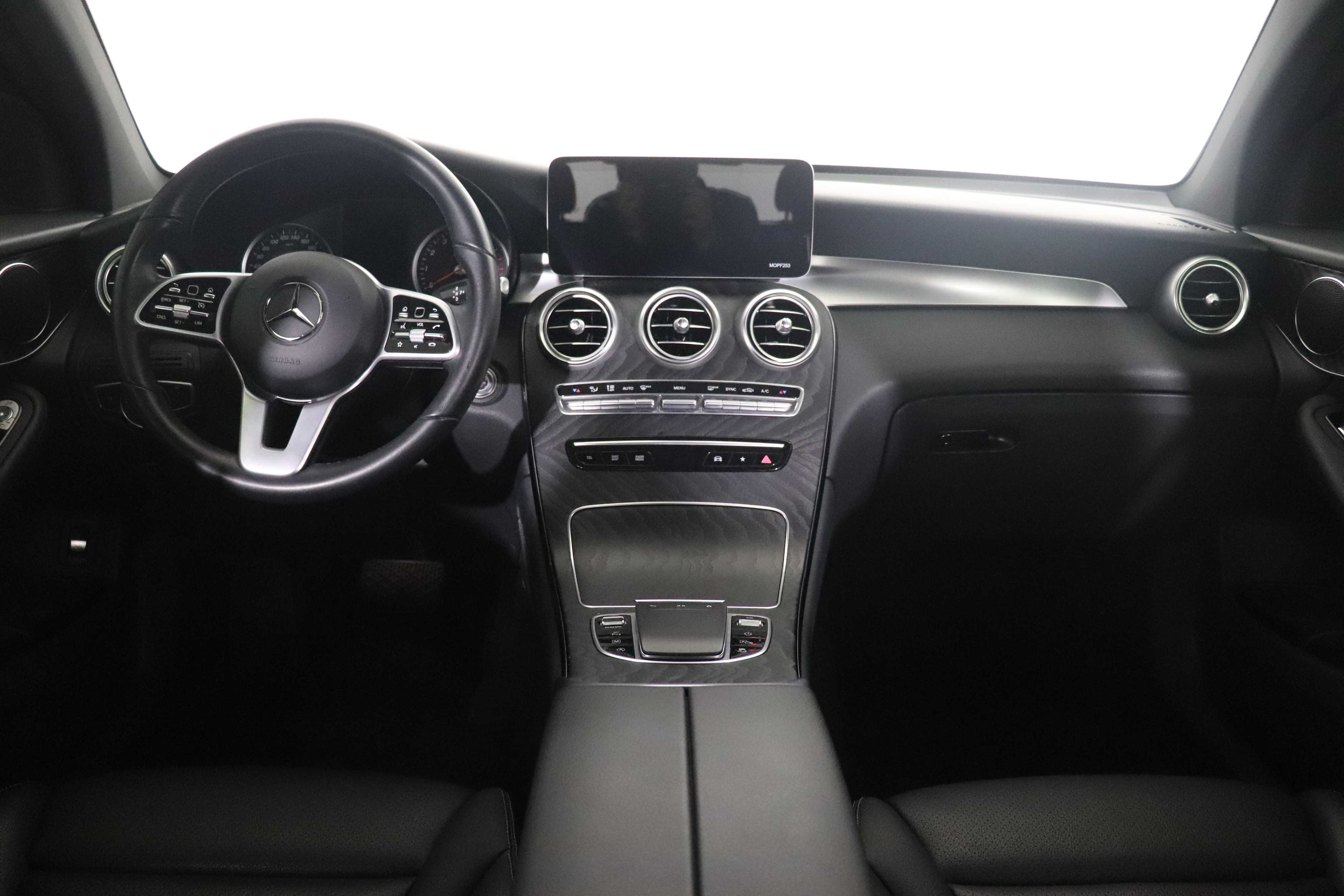Mercedes-Benz GLC 2022