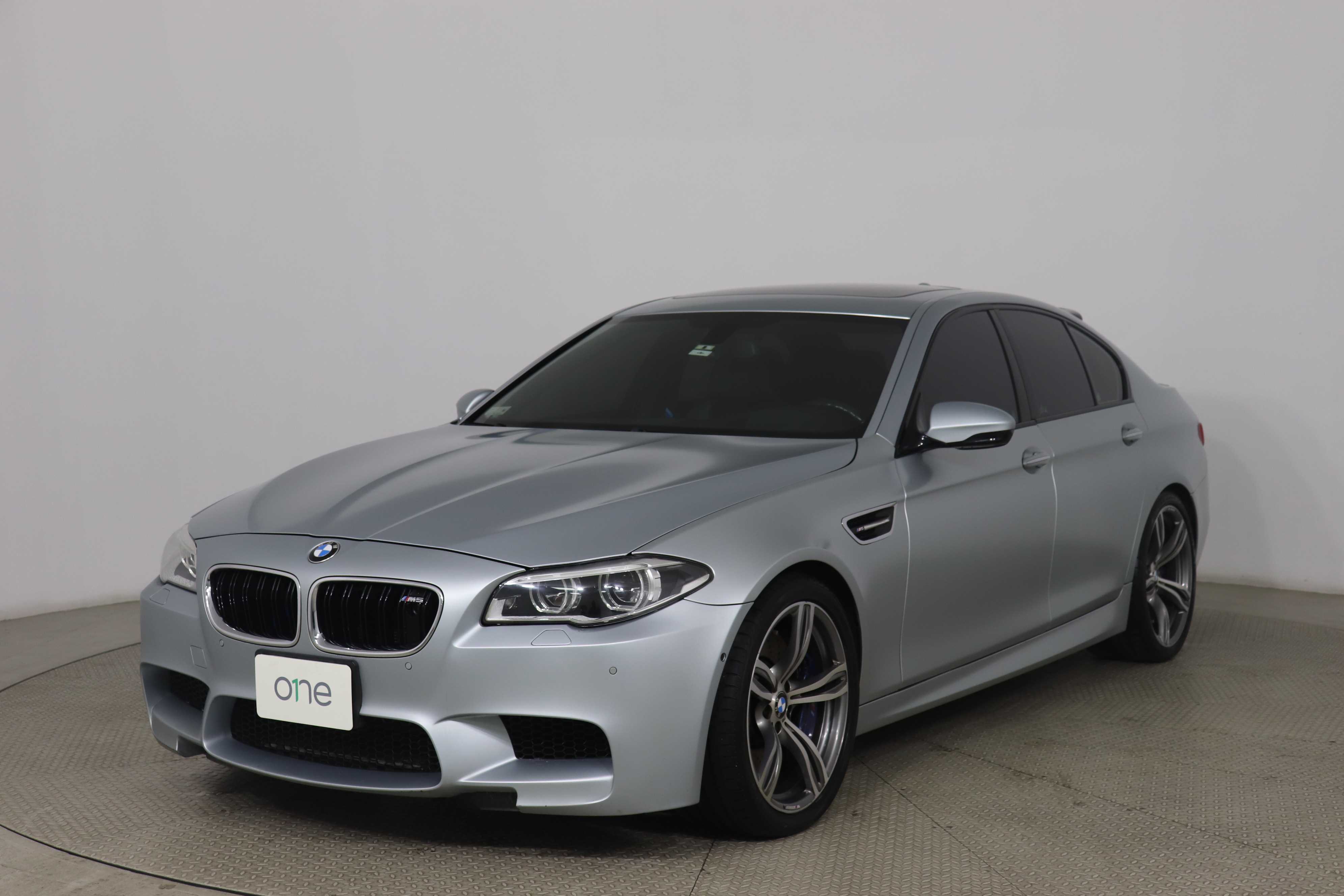 BMW M5 2015