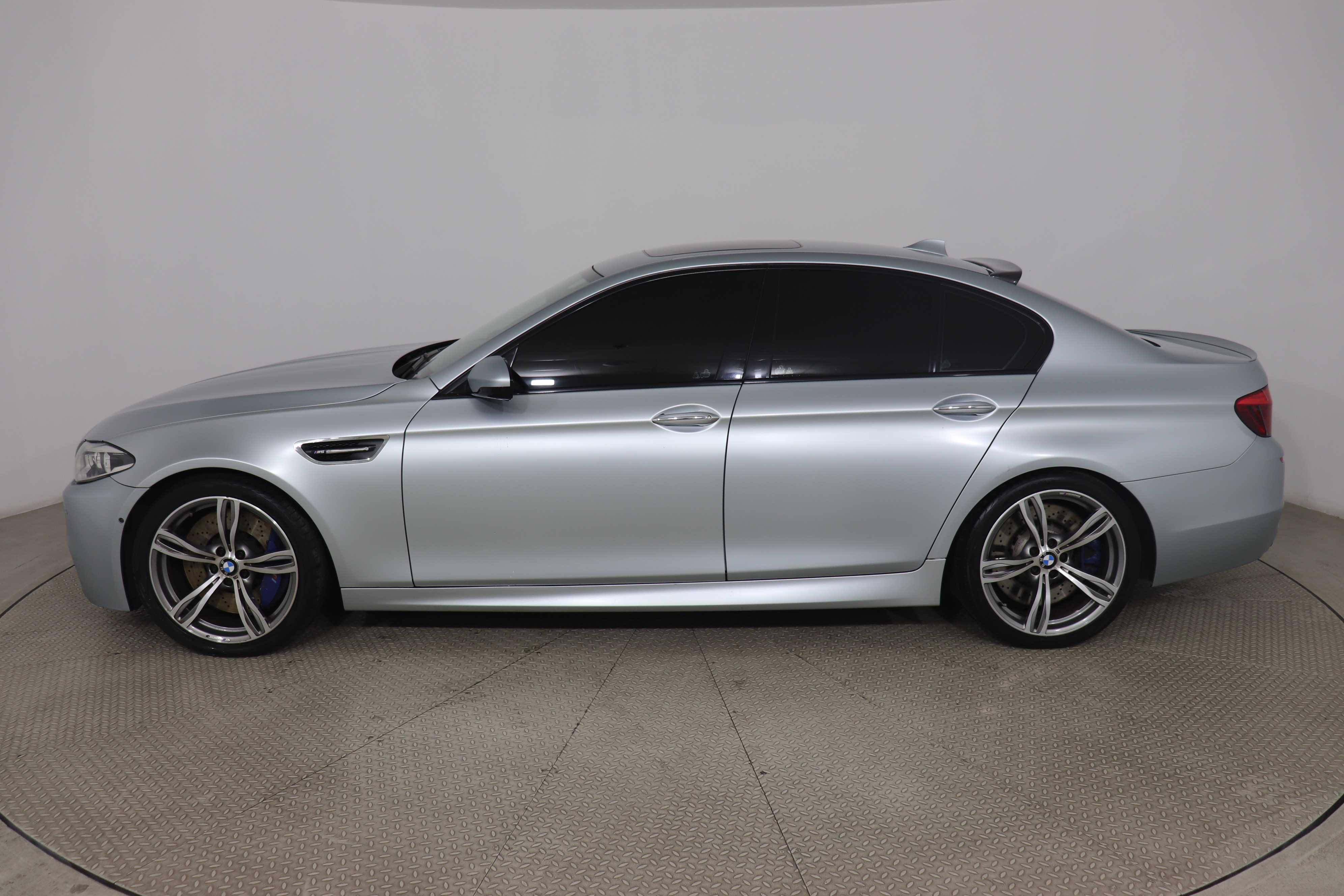 BMW M5 2015