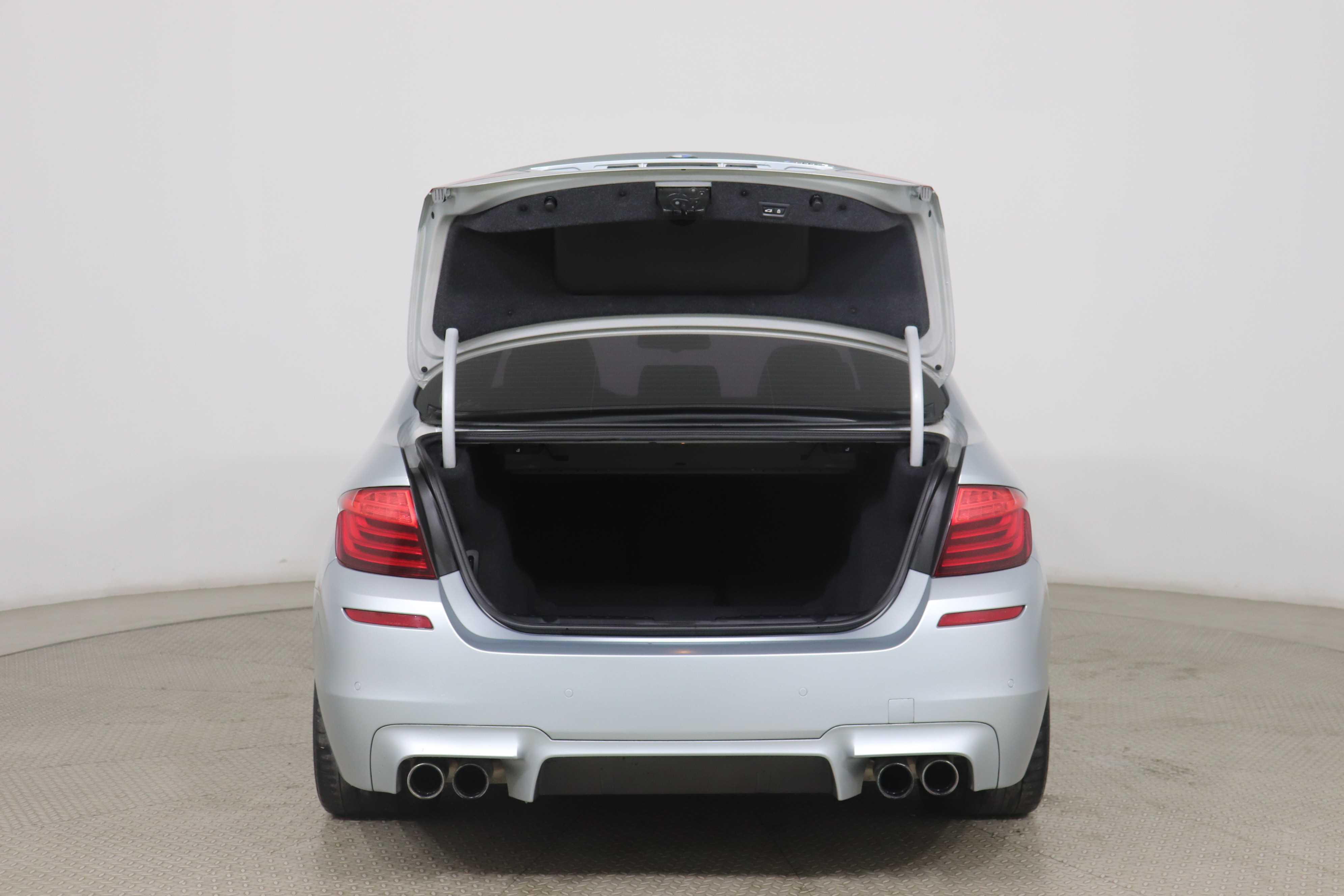 BMW M5 2015