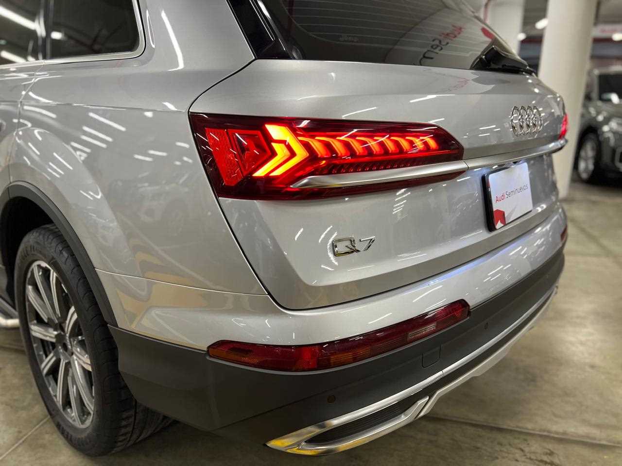 Audi Q7 - One Q7