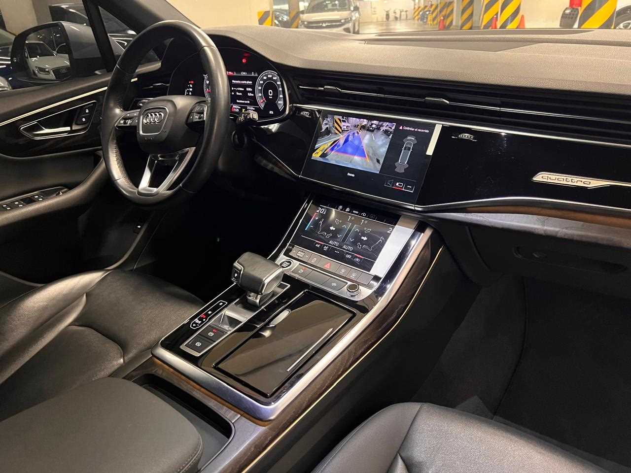 Audi Q7 - One Q7