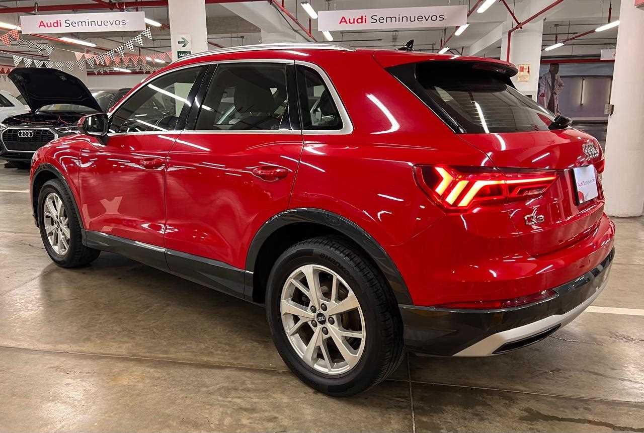 Audi Q3 2021