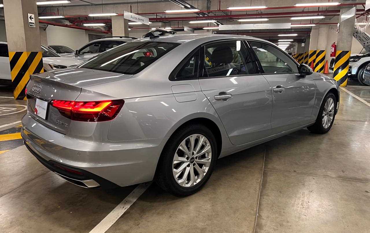 Audi A4 2024