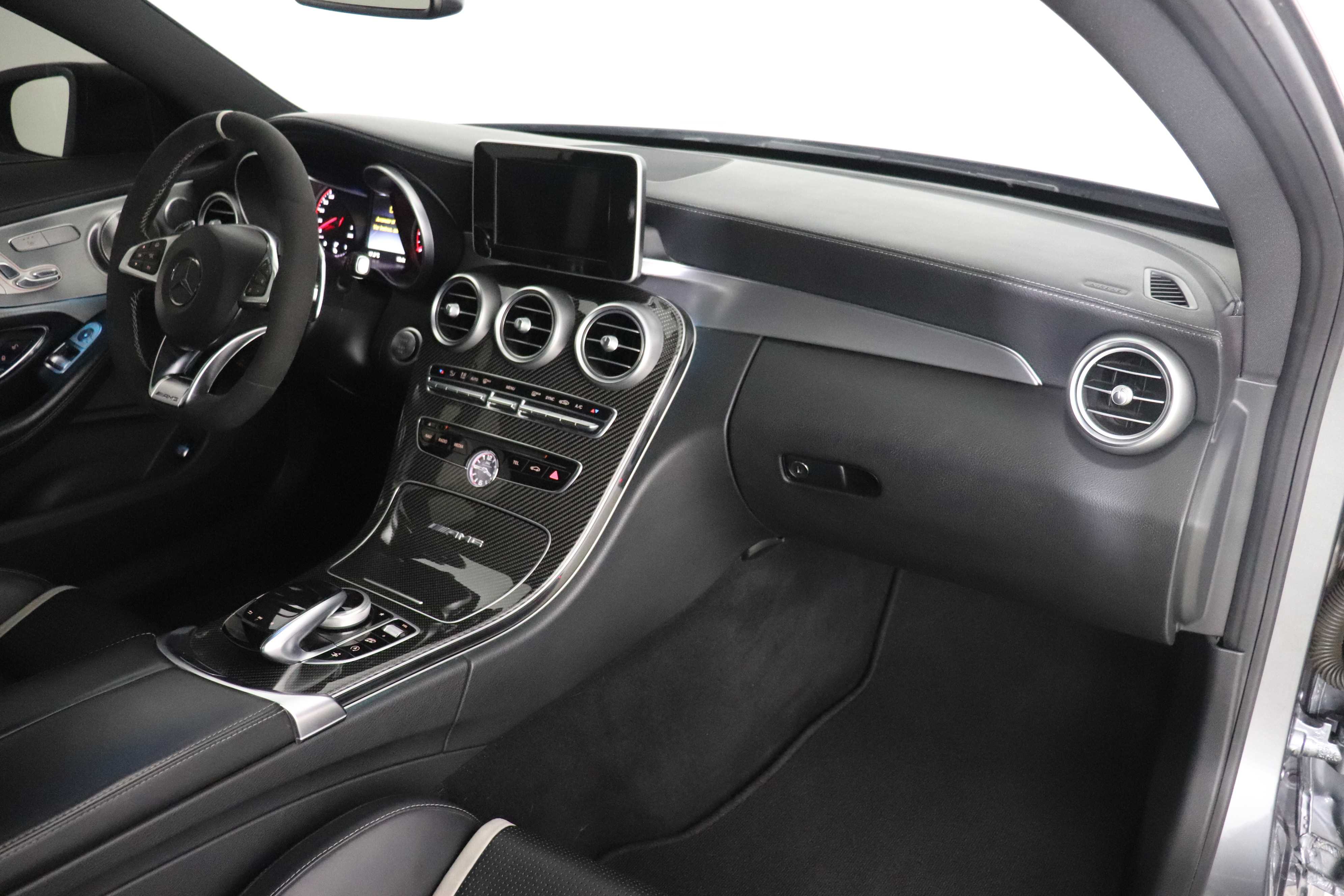 Mercedes-Benz C 63 AMG S Coupe - One C 63 AMG S Coupe