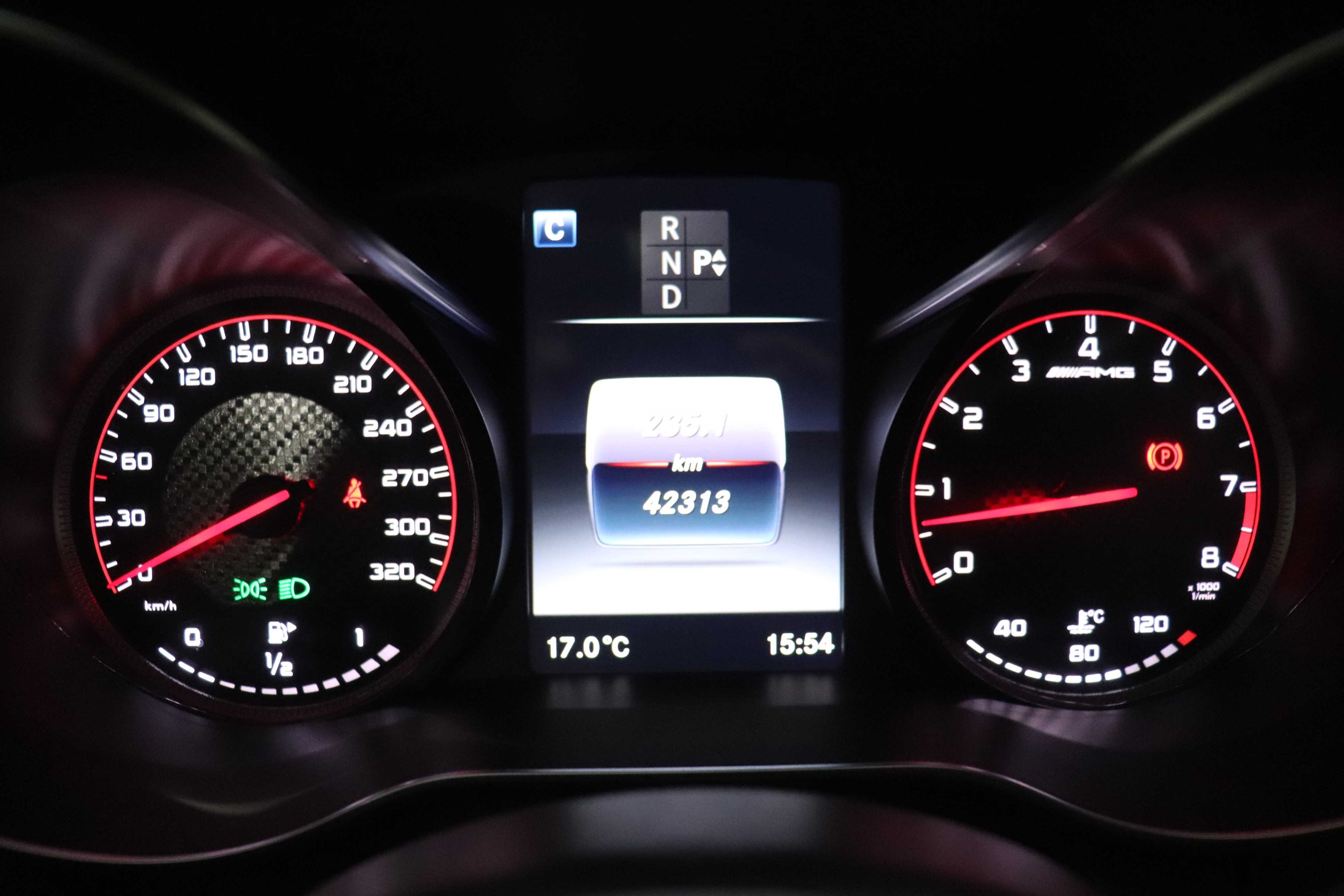 Mercedes-Benz C 63 AMG S Coupe - One C 63 AMG S Coupe