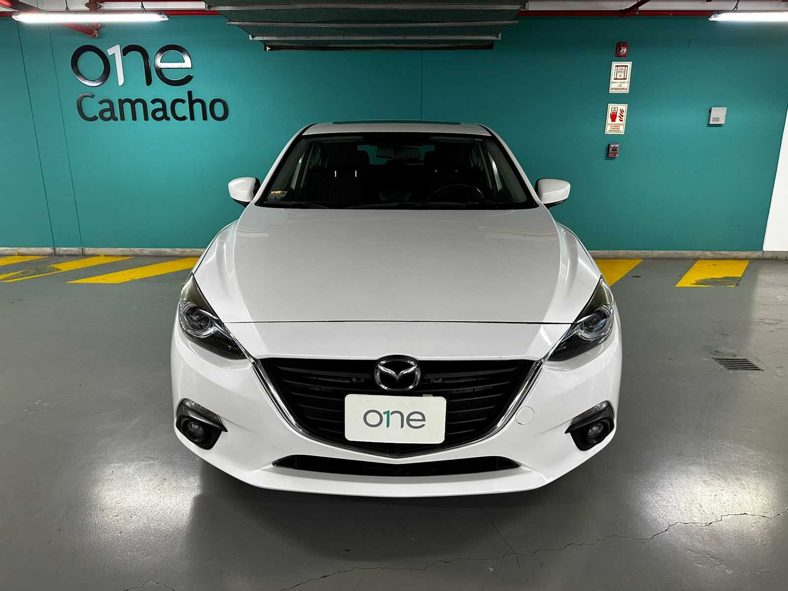 Mazda 3 - One 3