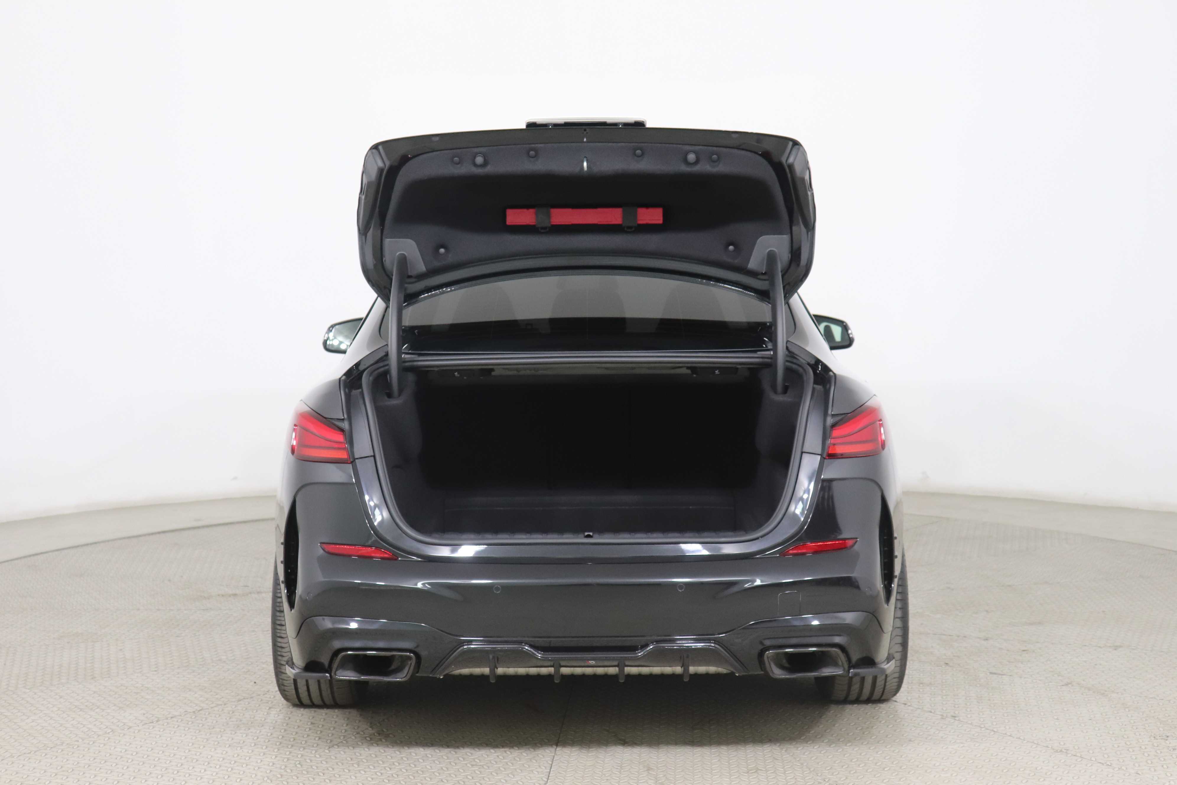 BMW M235i Xdrive - One M235i Xdrive