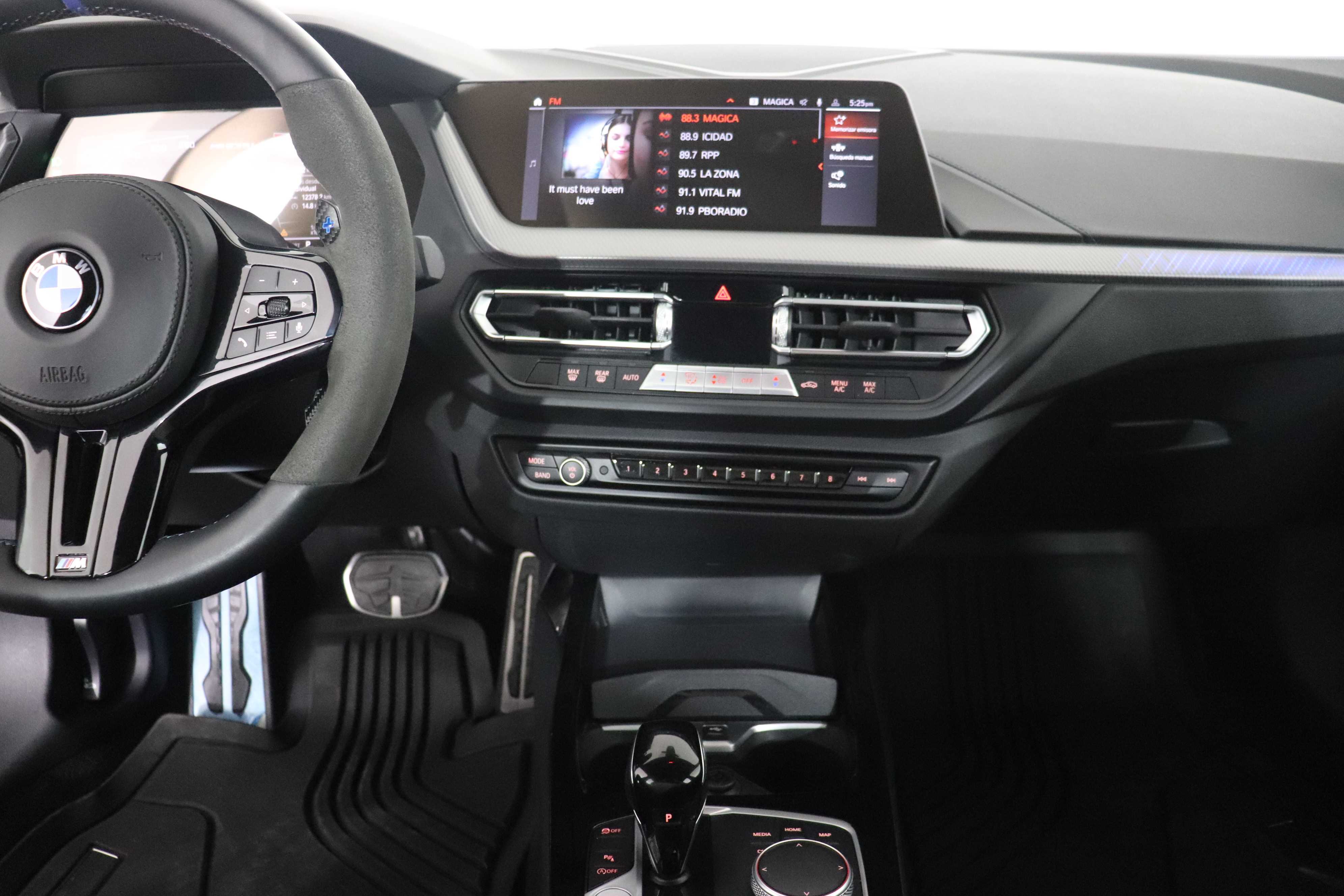 BMW M235i Xdrive - One M235i Xdrive