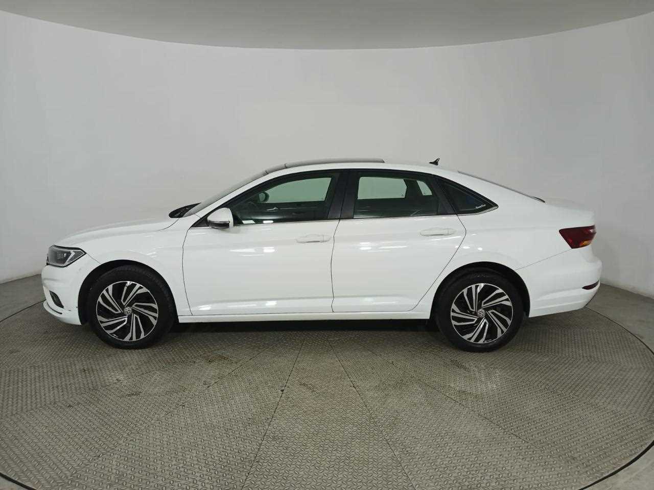 Volkswagen Jetta - One Jetta