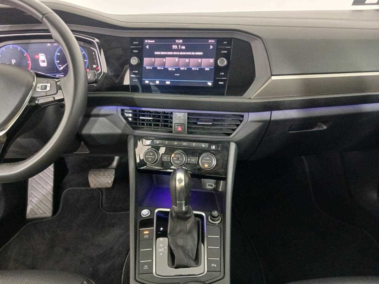 Volkswagen Jetta - One Jetta