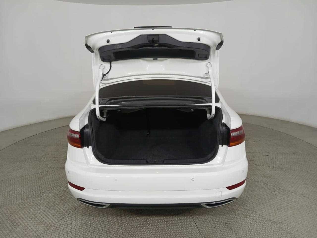 Volkswagen Jetta - One Jetta