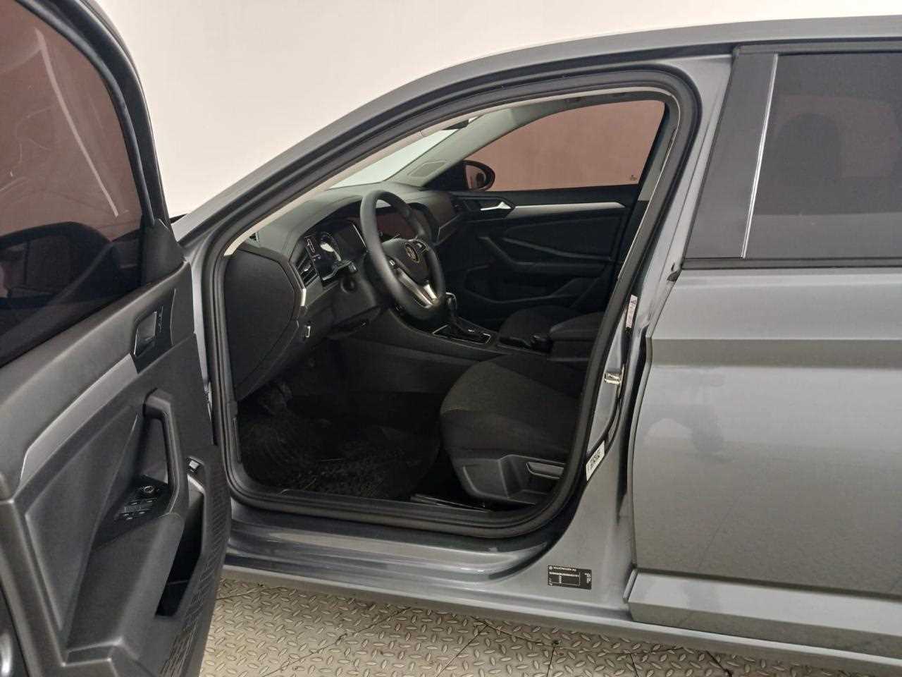 Volkswagen Jetta - One Jetta